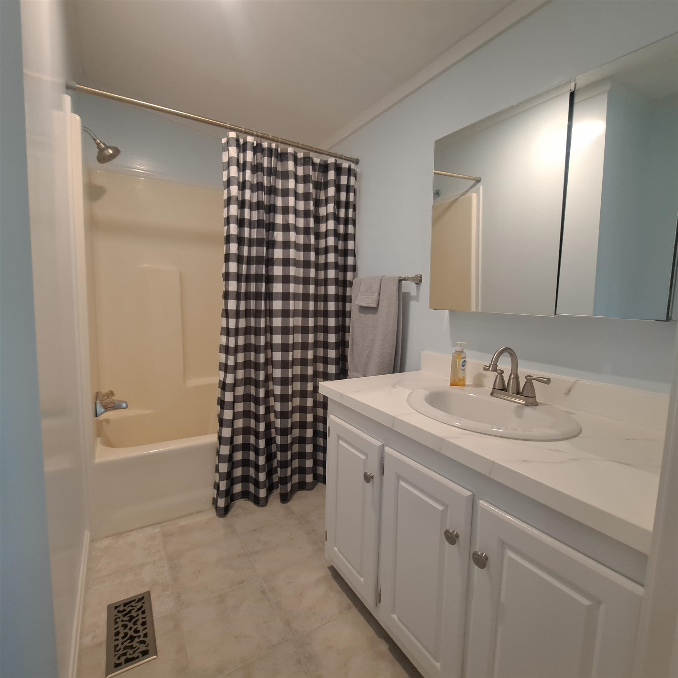 34 Windy Knob Drive Property Photo 16