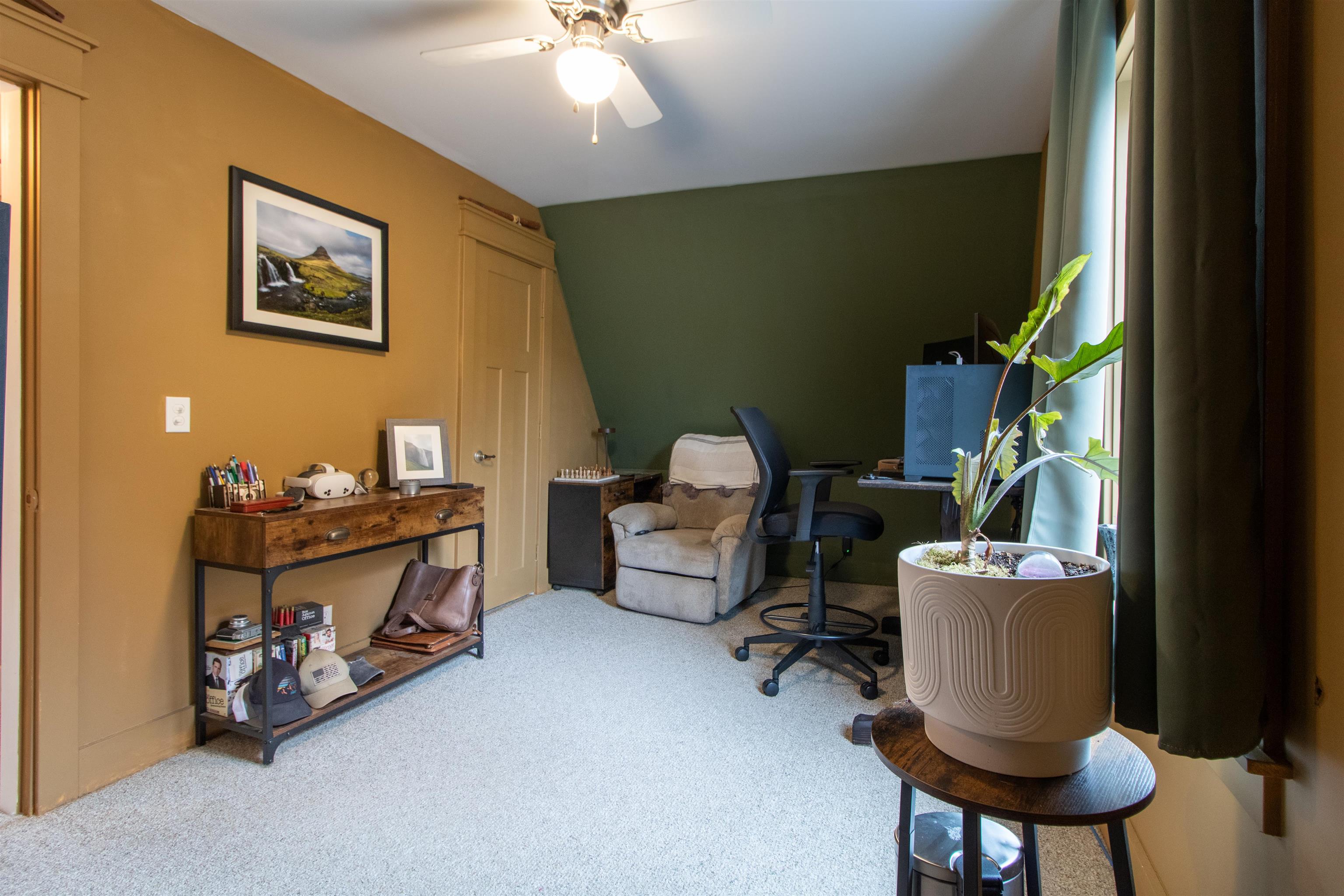12 Irasburg Street Property Photo 26