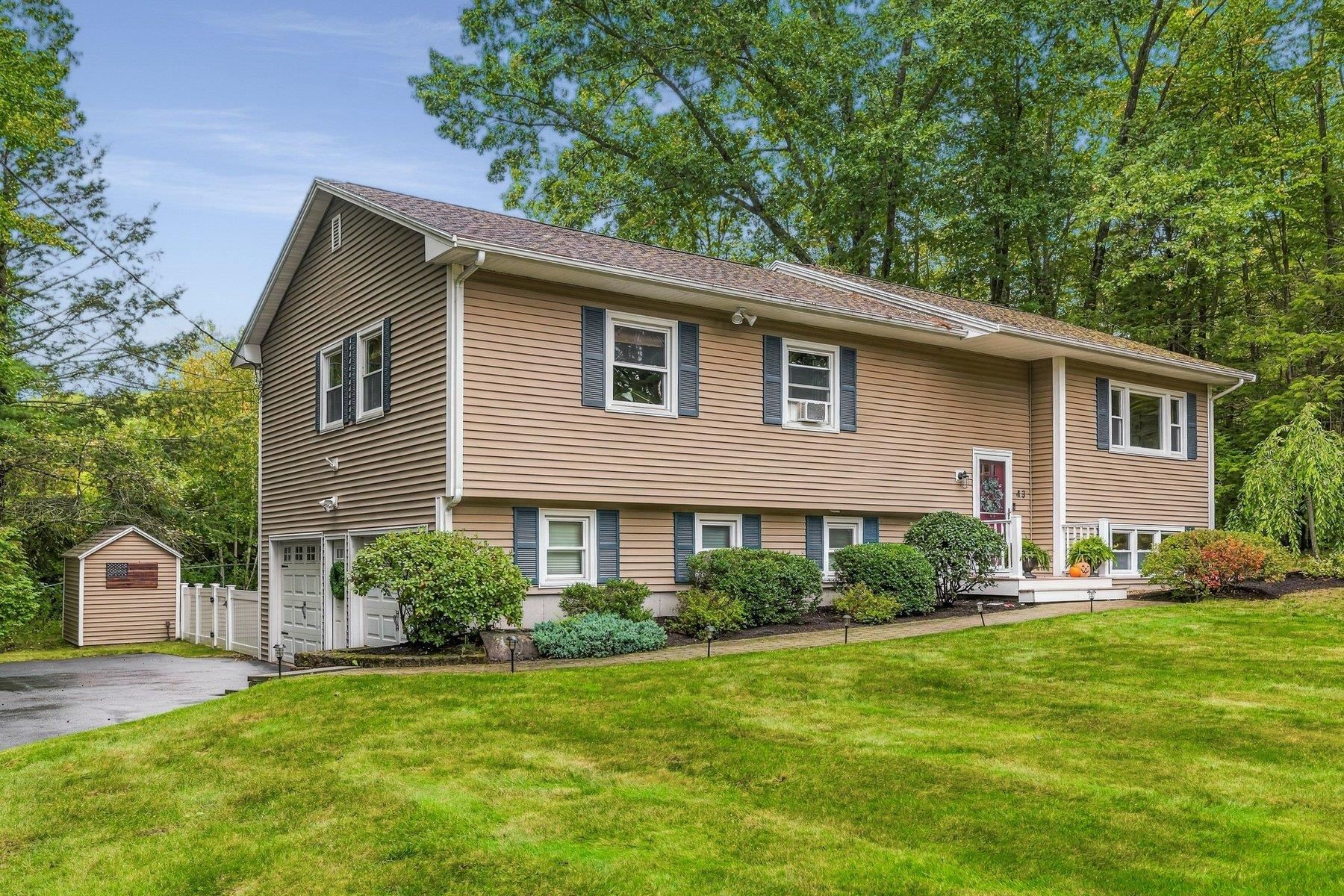 43 Langdale Drive Property Photo 1