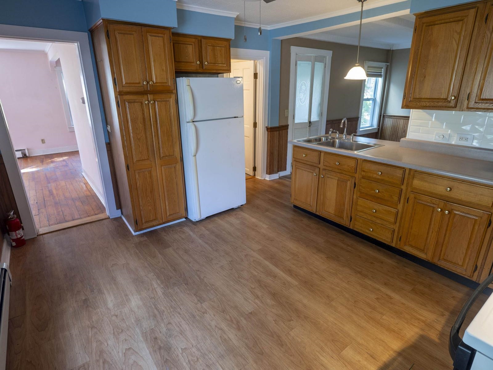 68 Davis Avenue Property Photo 7