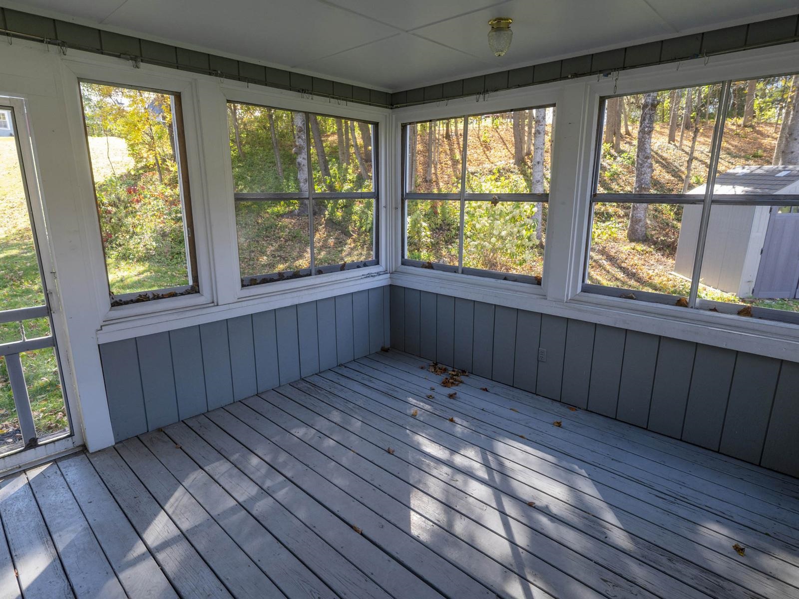 68 Davis Avenue Property Photo 16