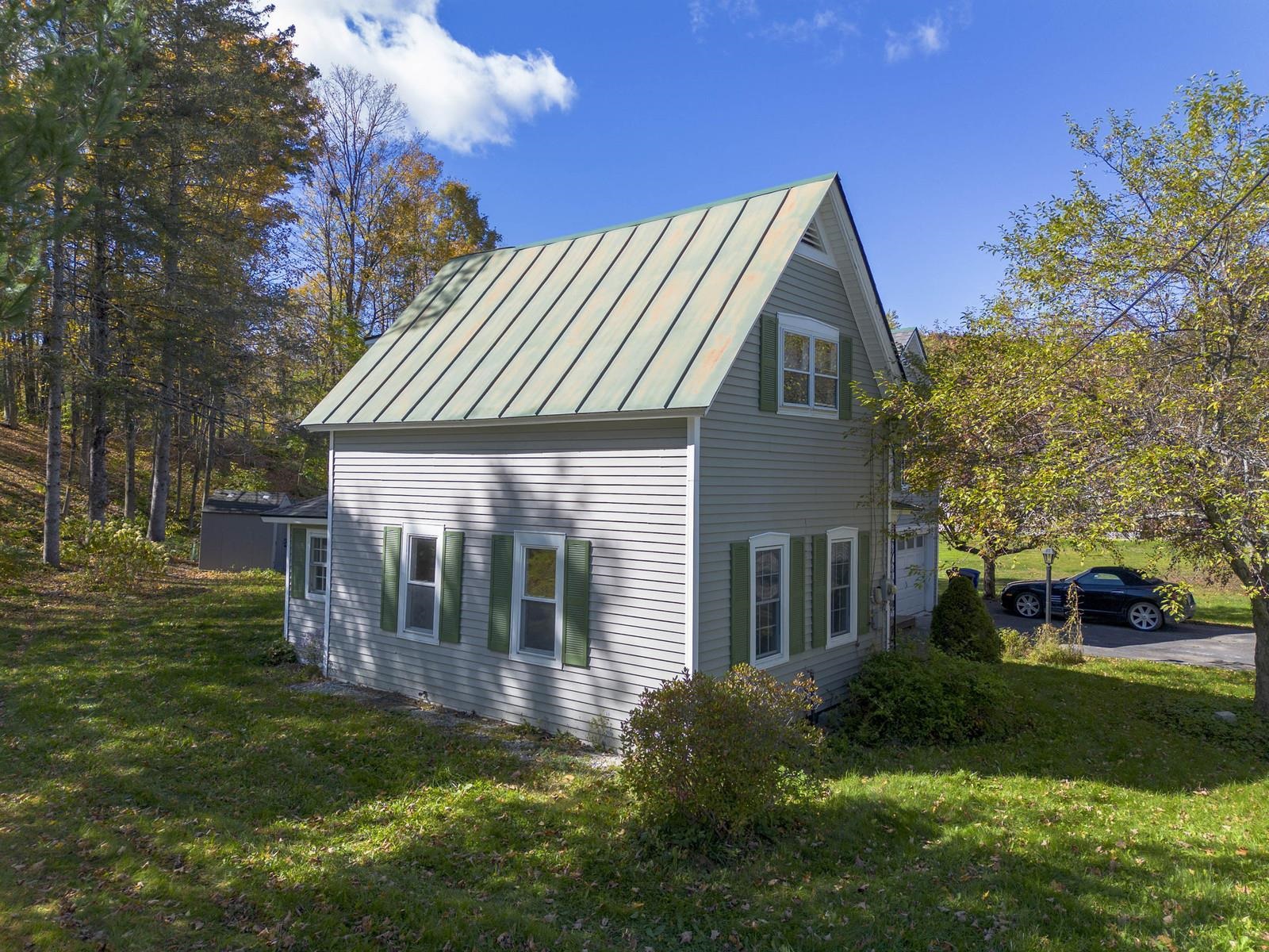 68 Davis Avenue Property Photo 36