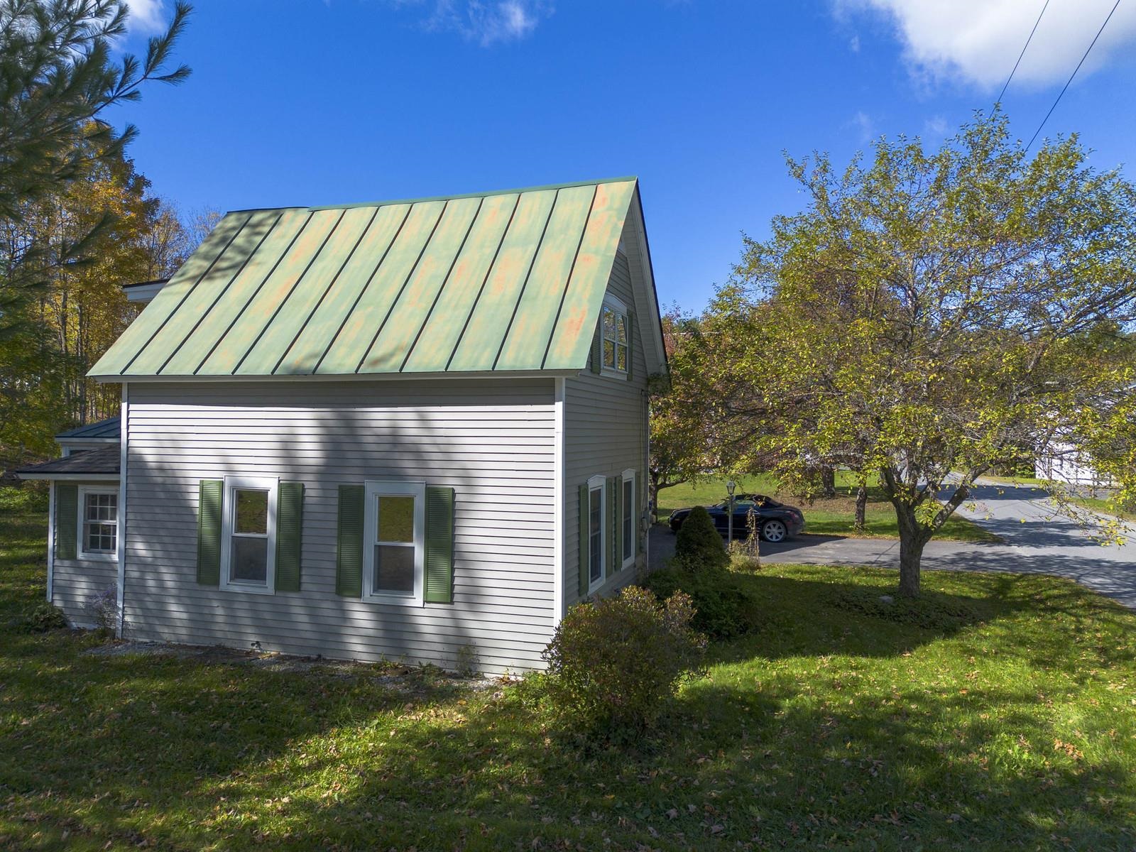 68 Davis Avenue Property Photo 37
