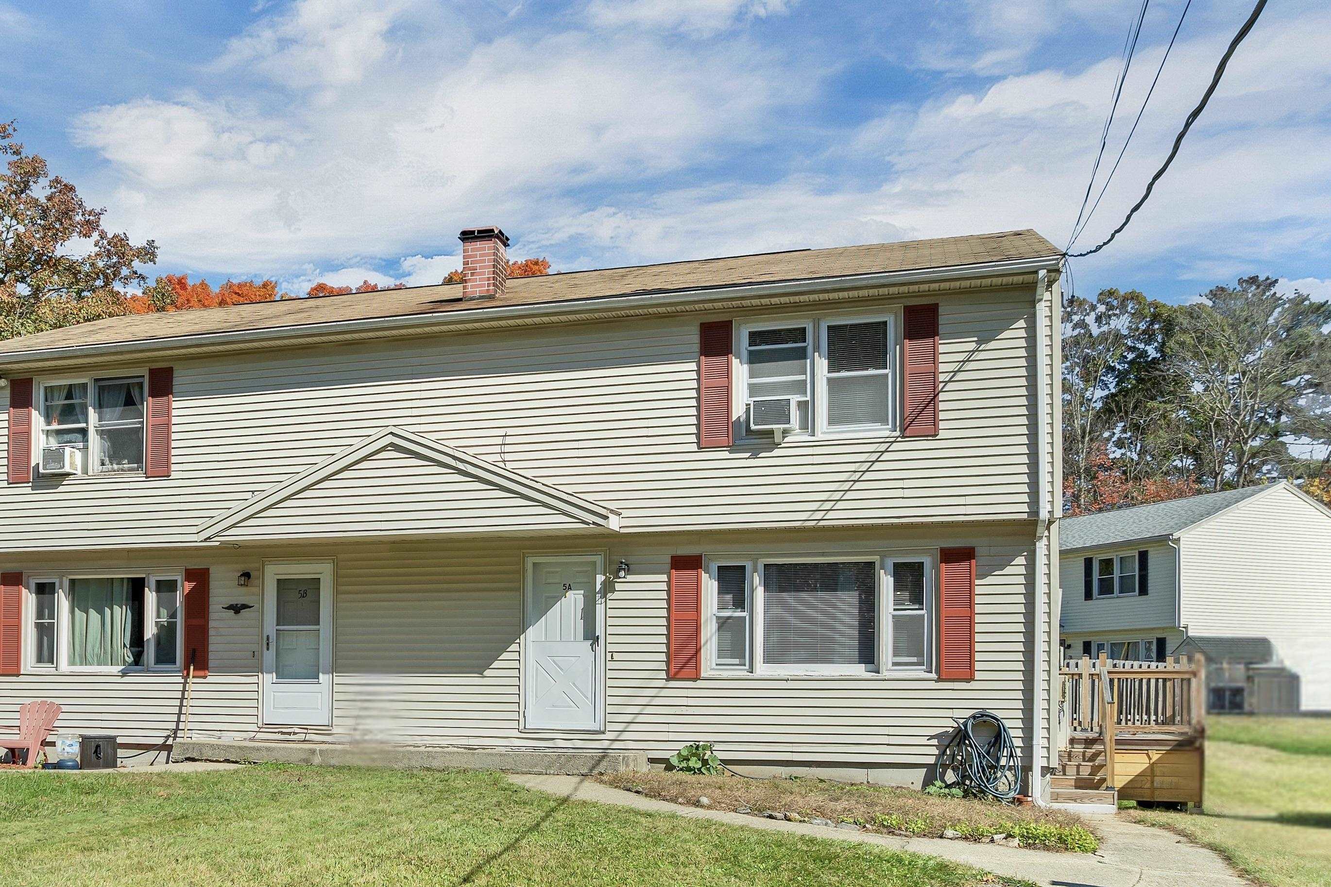5r Susan Drive Property Photo 1