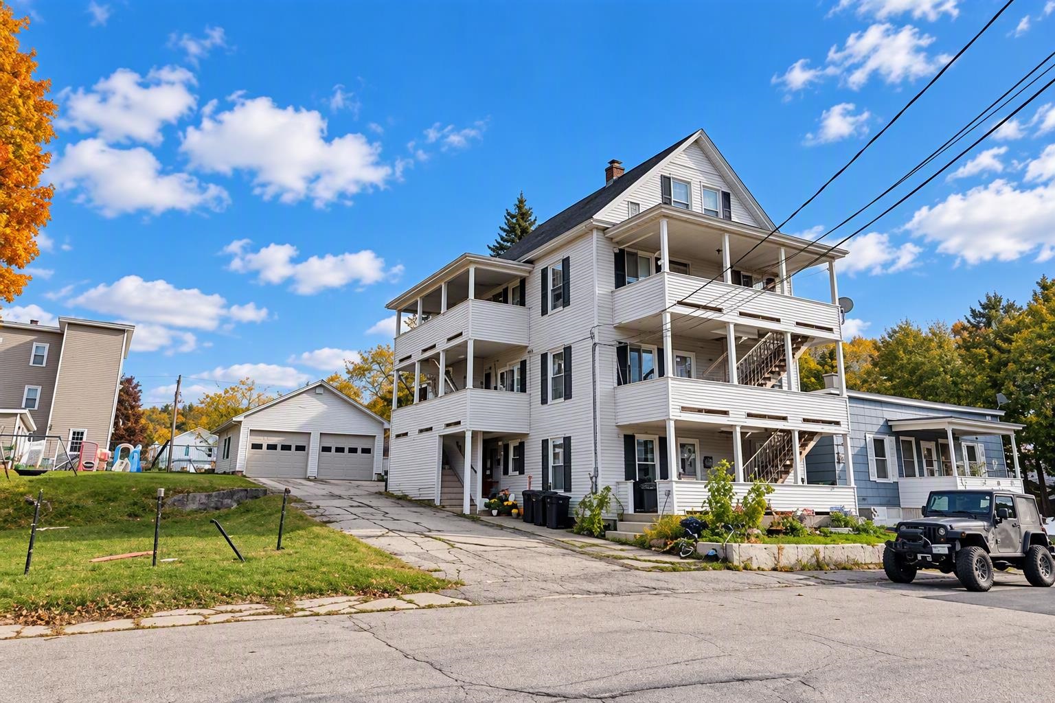 668 Hampshire Street Property Photo 1