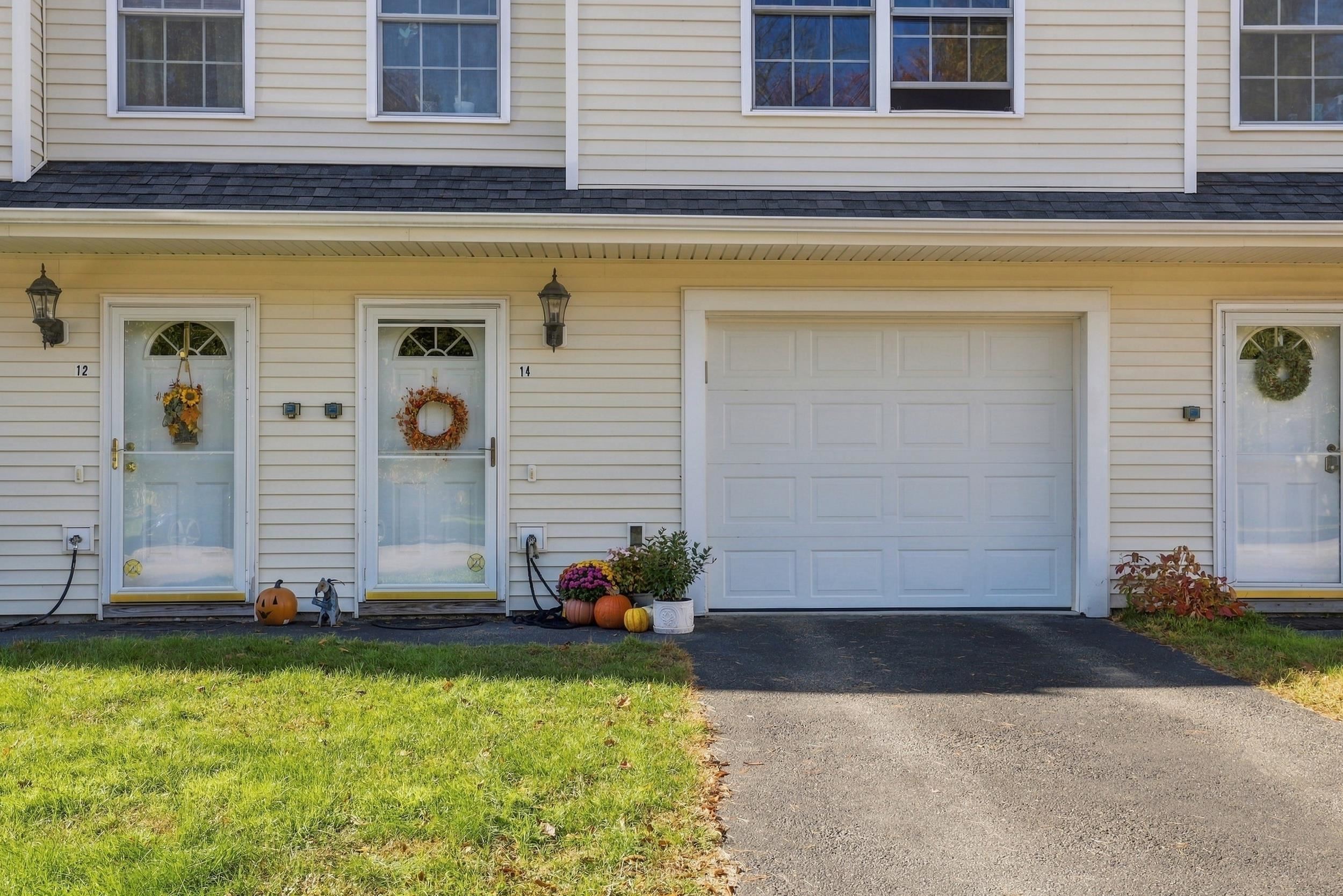 14 Pearson Way Property Photo 2