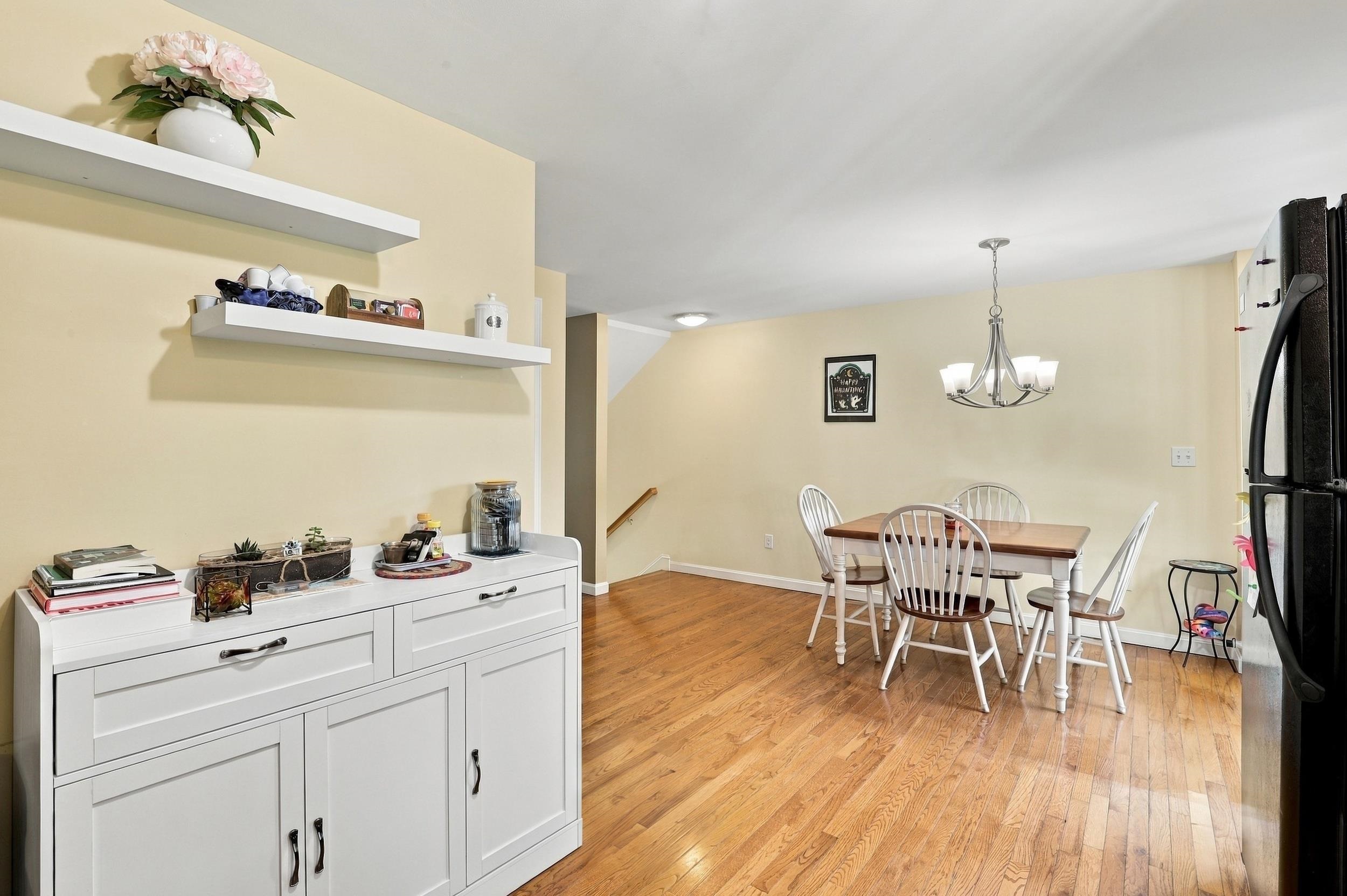 14 Pearson Way Property Photo 10