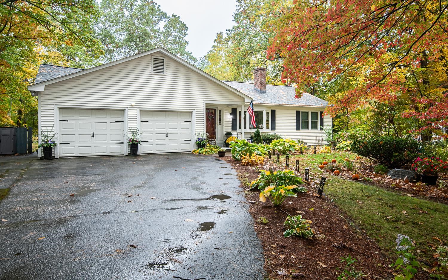 377 Sherburne Road Property Photo 1