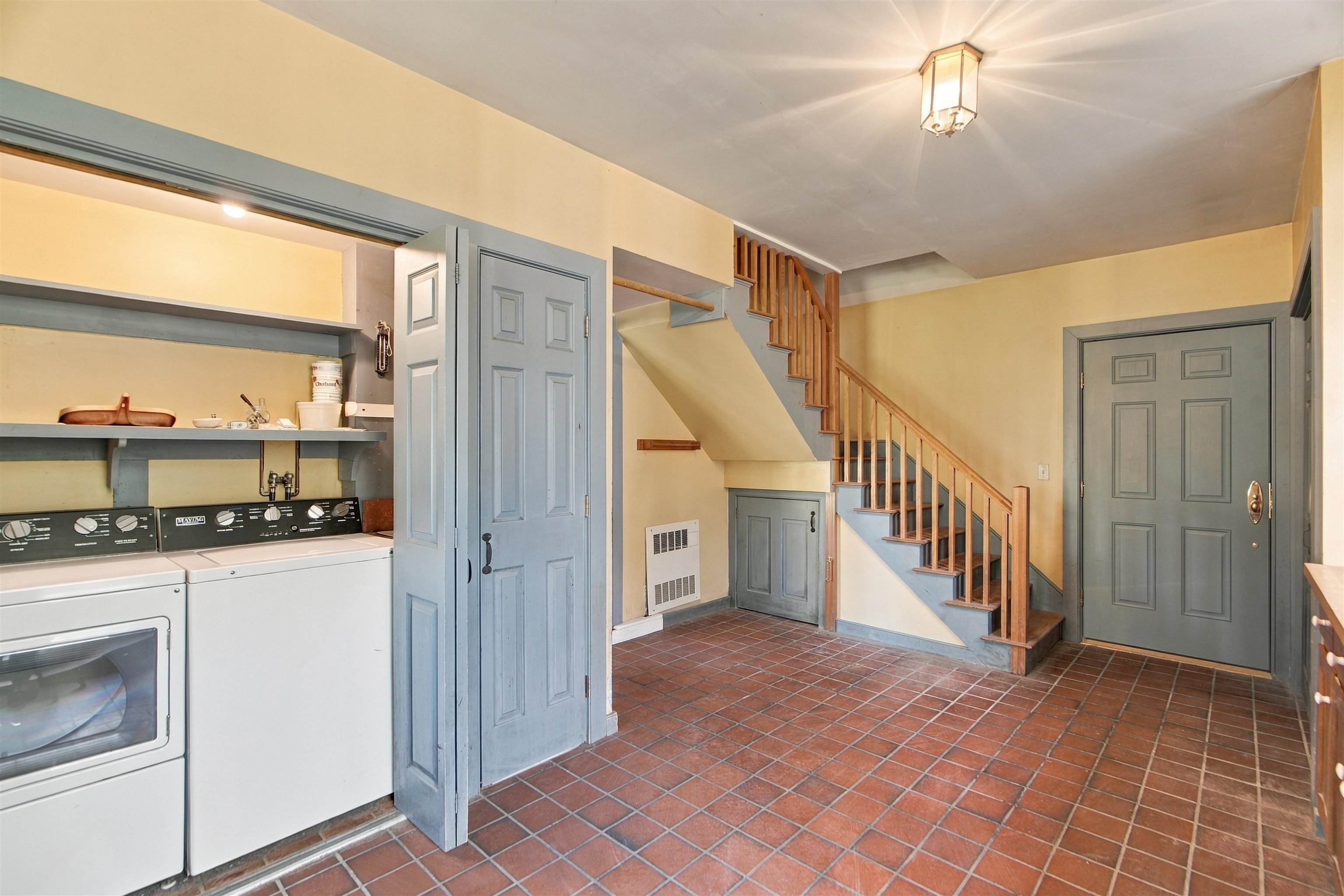 420 Quechee Road Property Photo 16