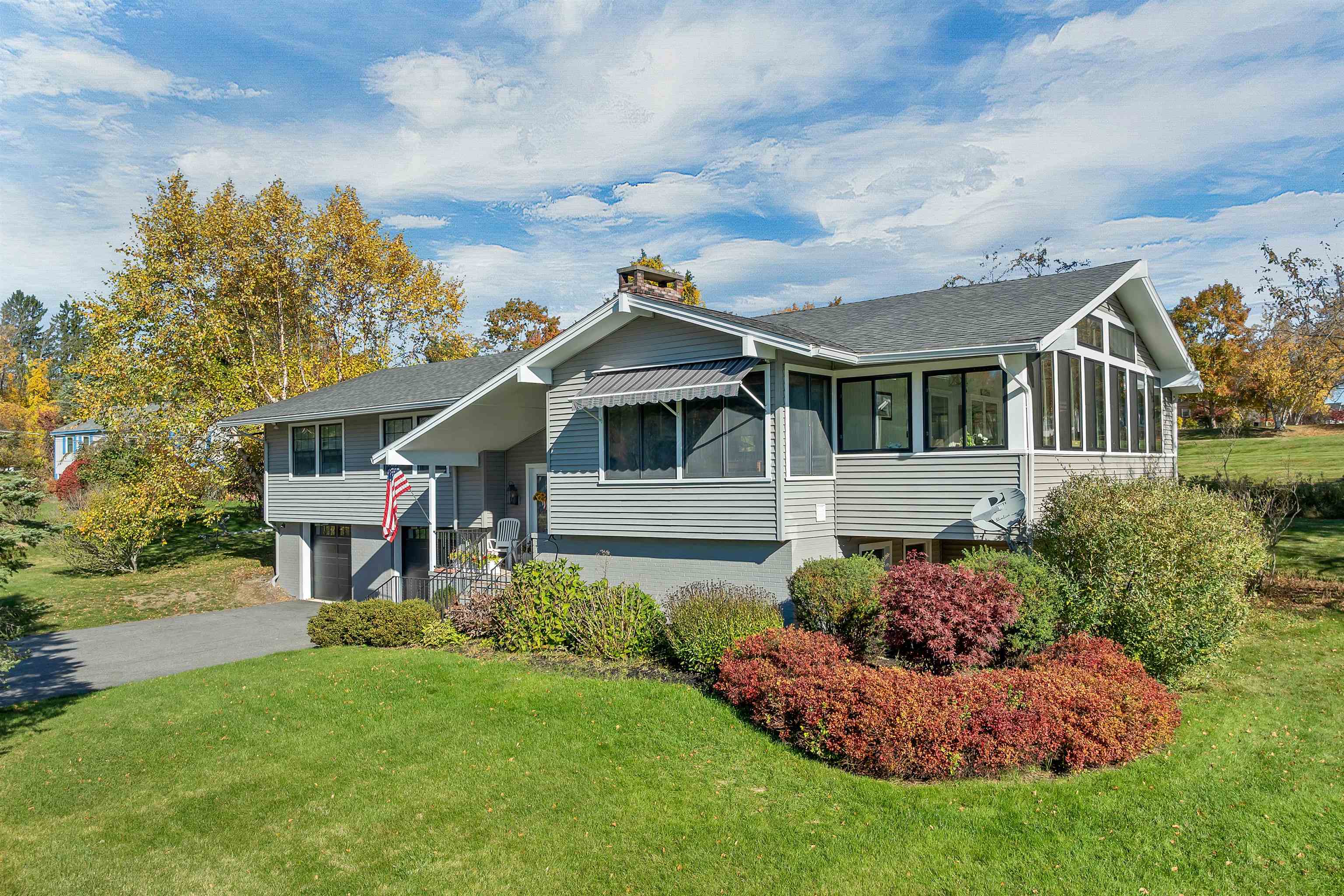 19 Old Lakeview Terrace Property Photo 1