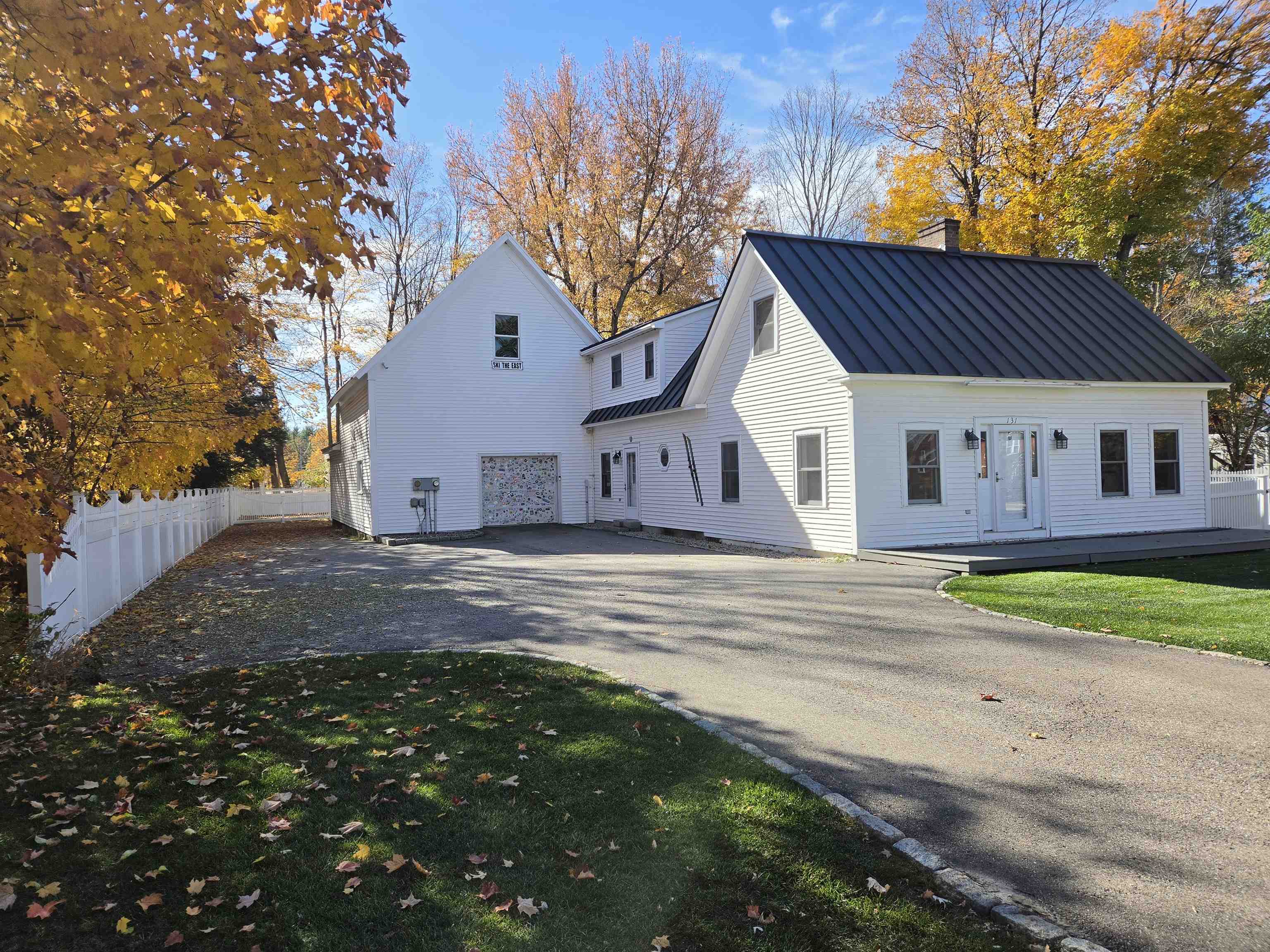 131 Kearsarge Road Property Photo 1
