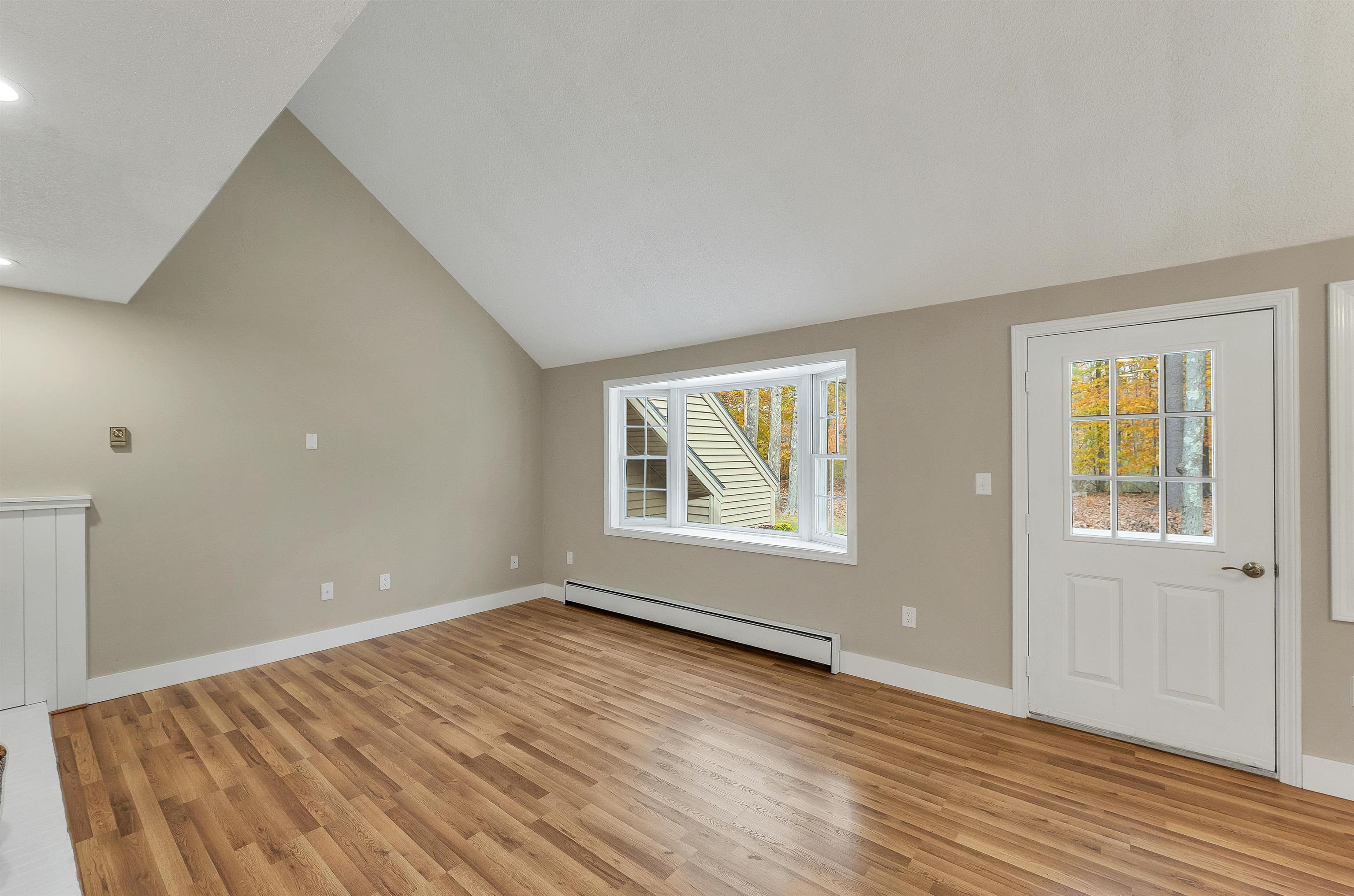 4 Wolfeboro Common Property Photo 13