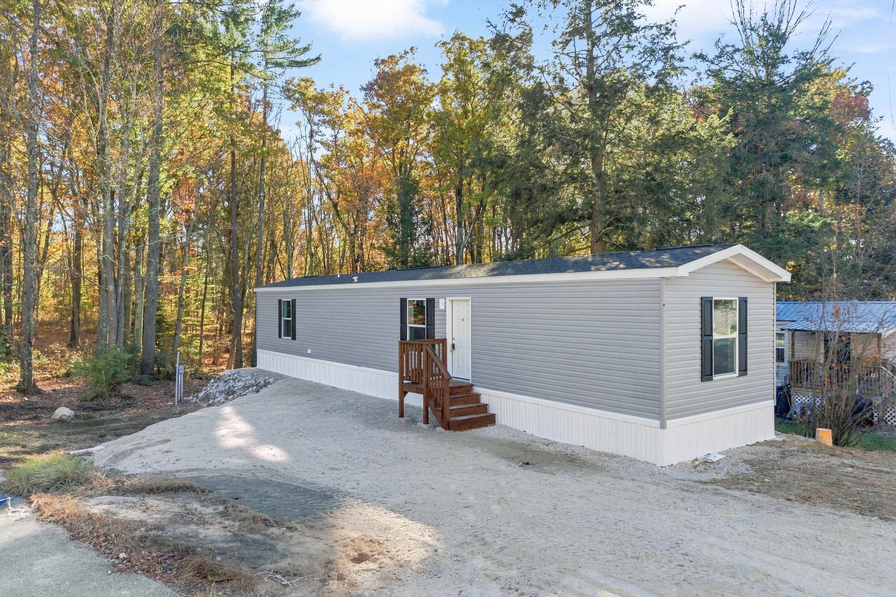 7 Monroe Avenue Property Photo 1