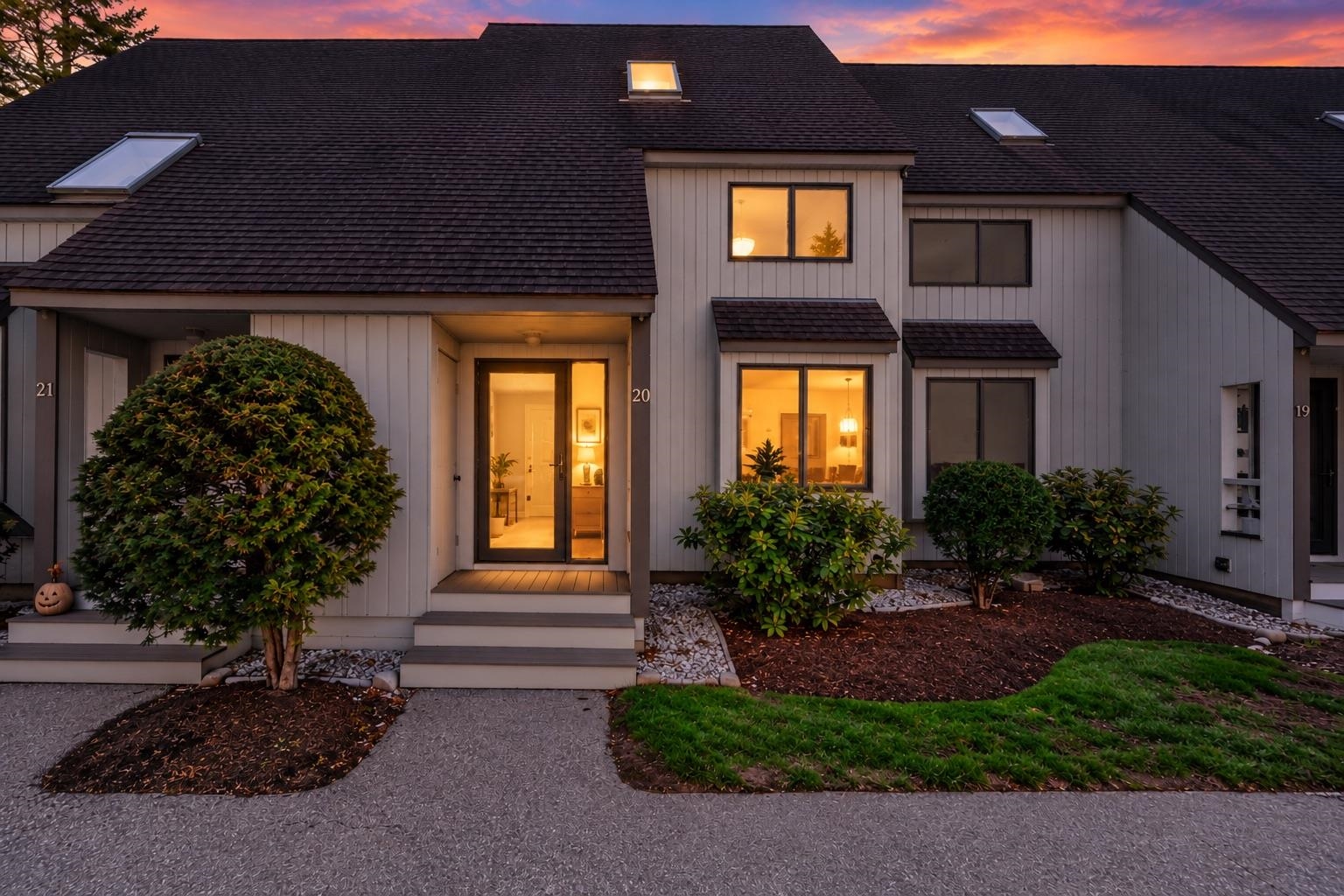 20 Templeton Court Property Photo 1