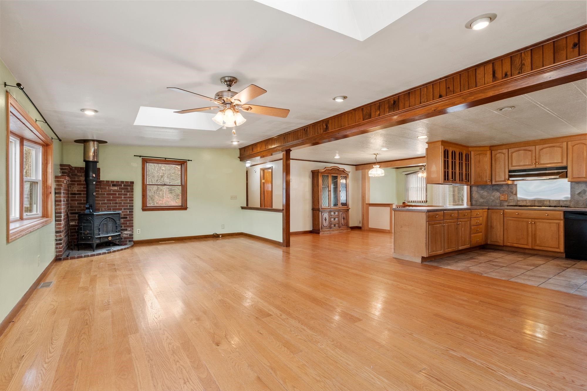 36 Vaillancourt Drive Property Photo 1