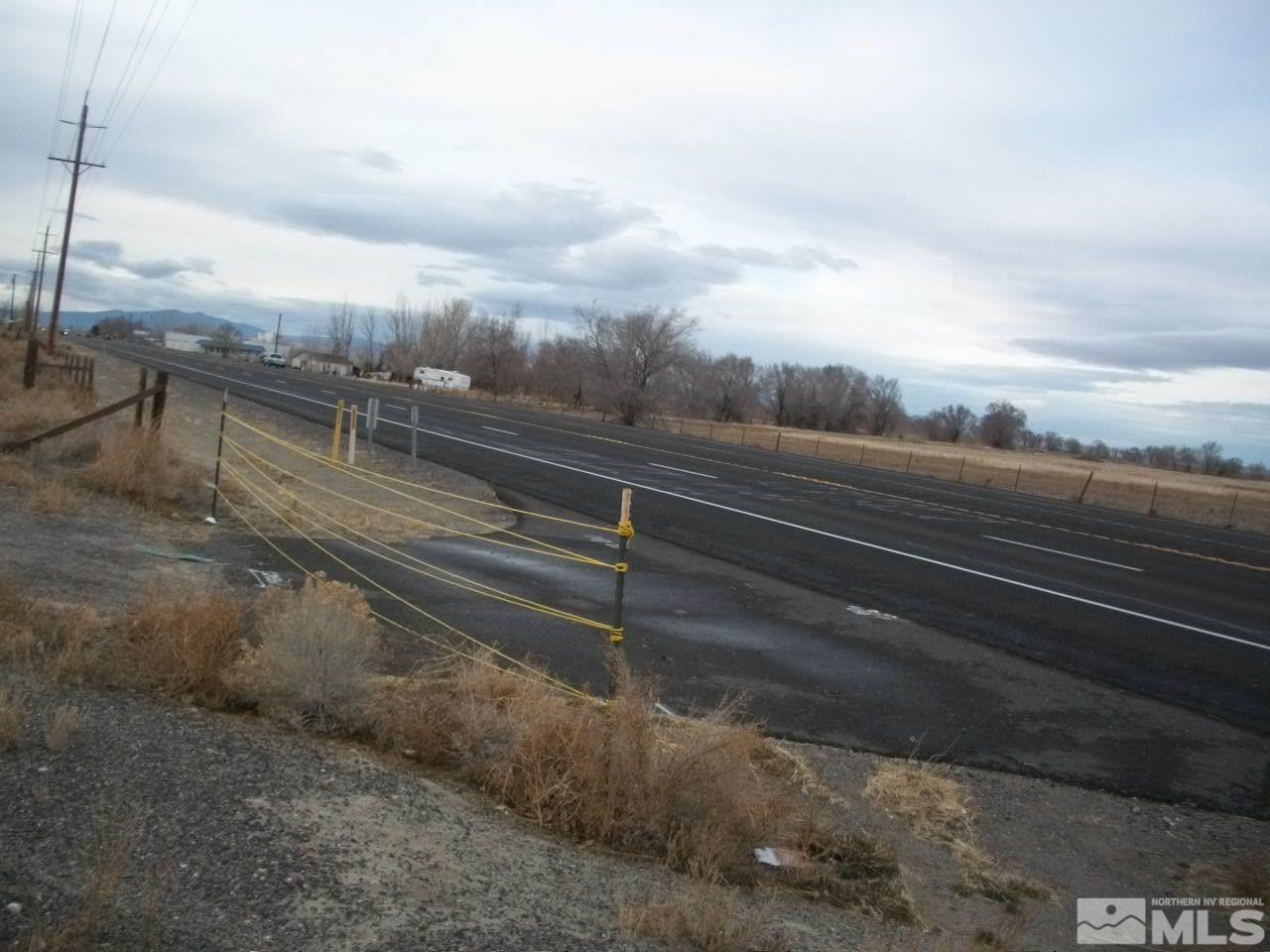 7135 Reno Highway Property Photo 4