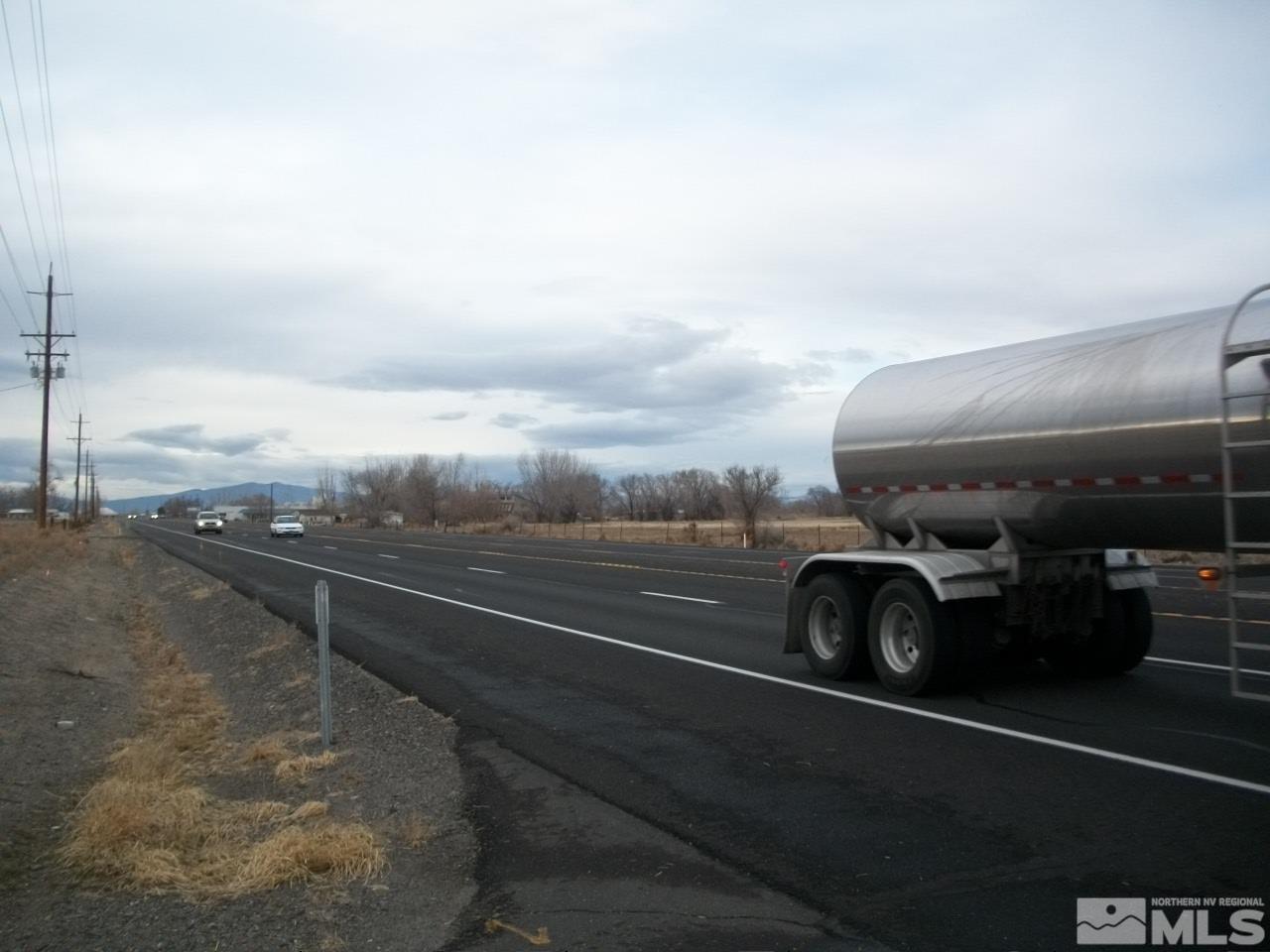 7135 Reno Highway Property Photo 10