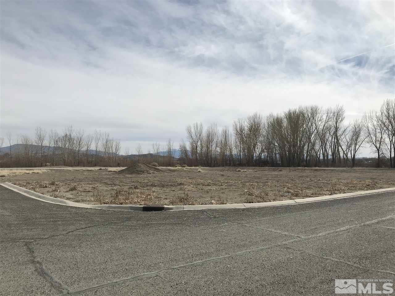 502 Sprague Property Photo 2