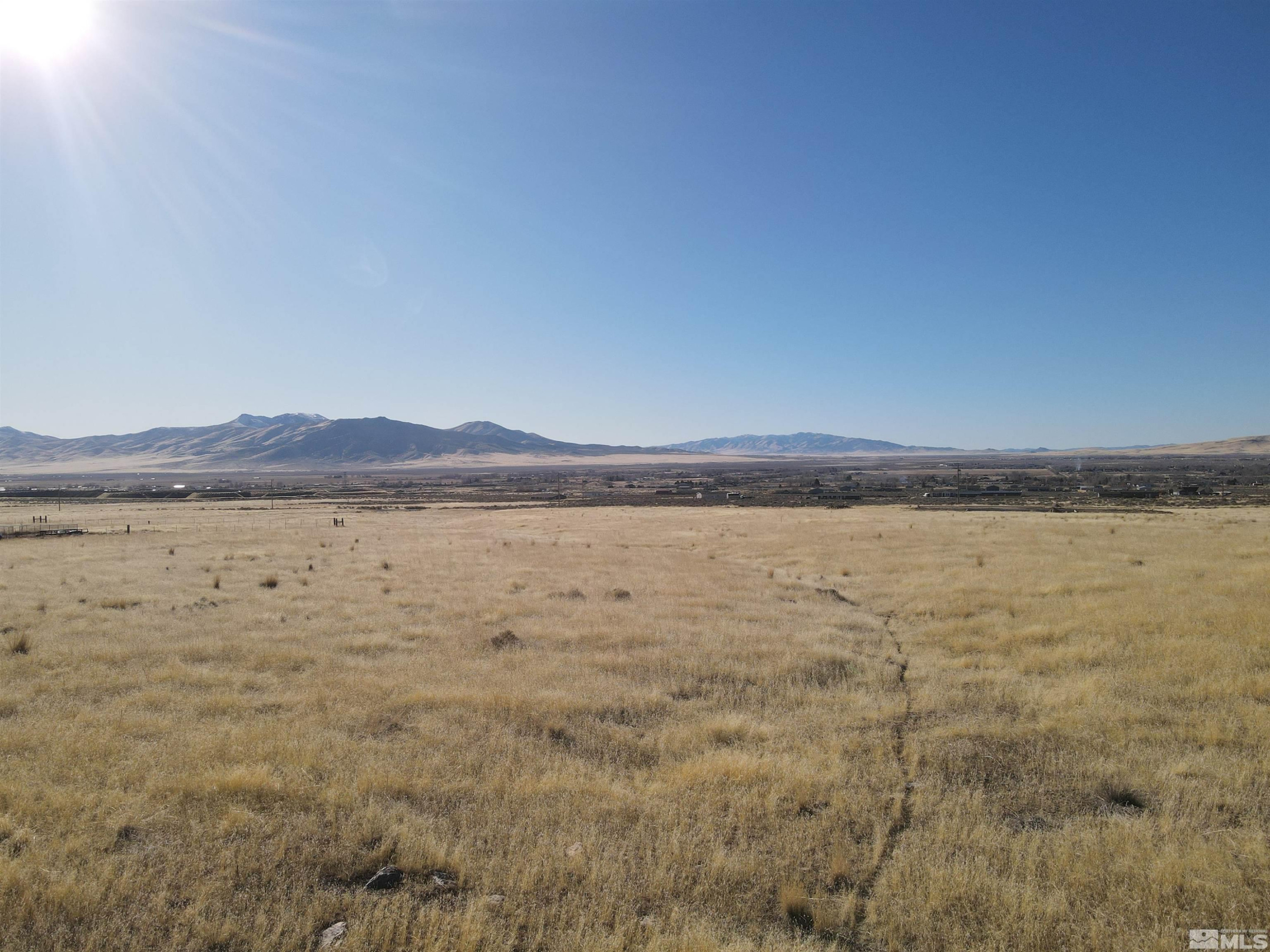 7610 Ridge View Way Property Photo 4