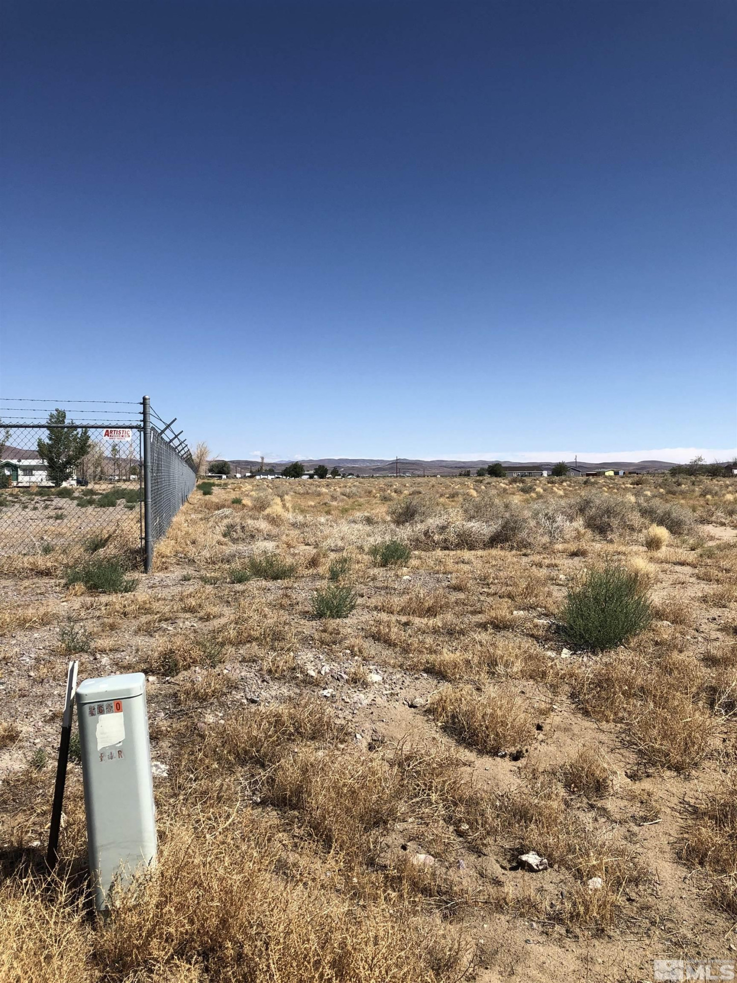 1720 E Fir Avenue Property Photo 8