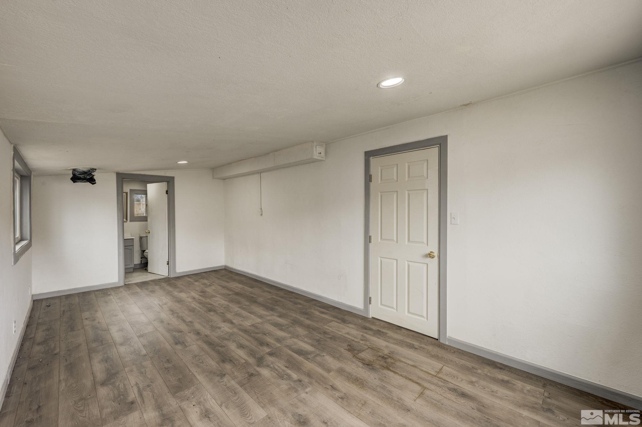 742 D St Property Photo 13