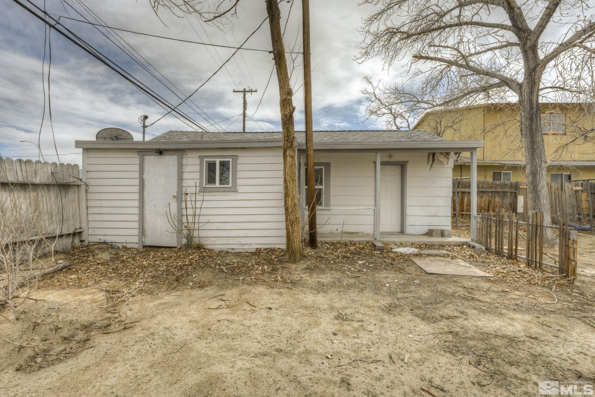 742 D St Property Photo 28