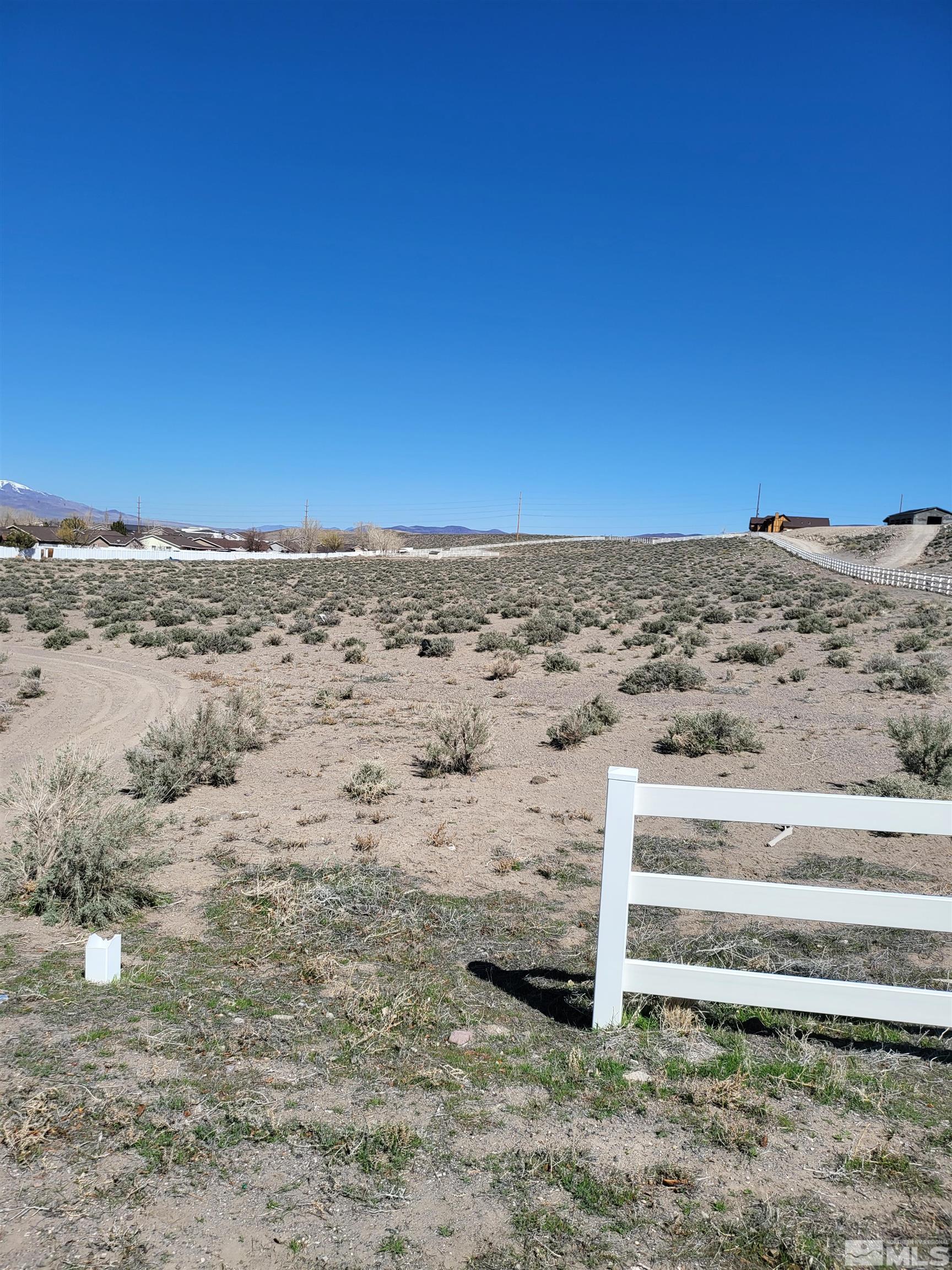 610 Desert Shadows Lane Property Photo 4