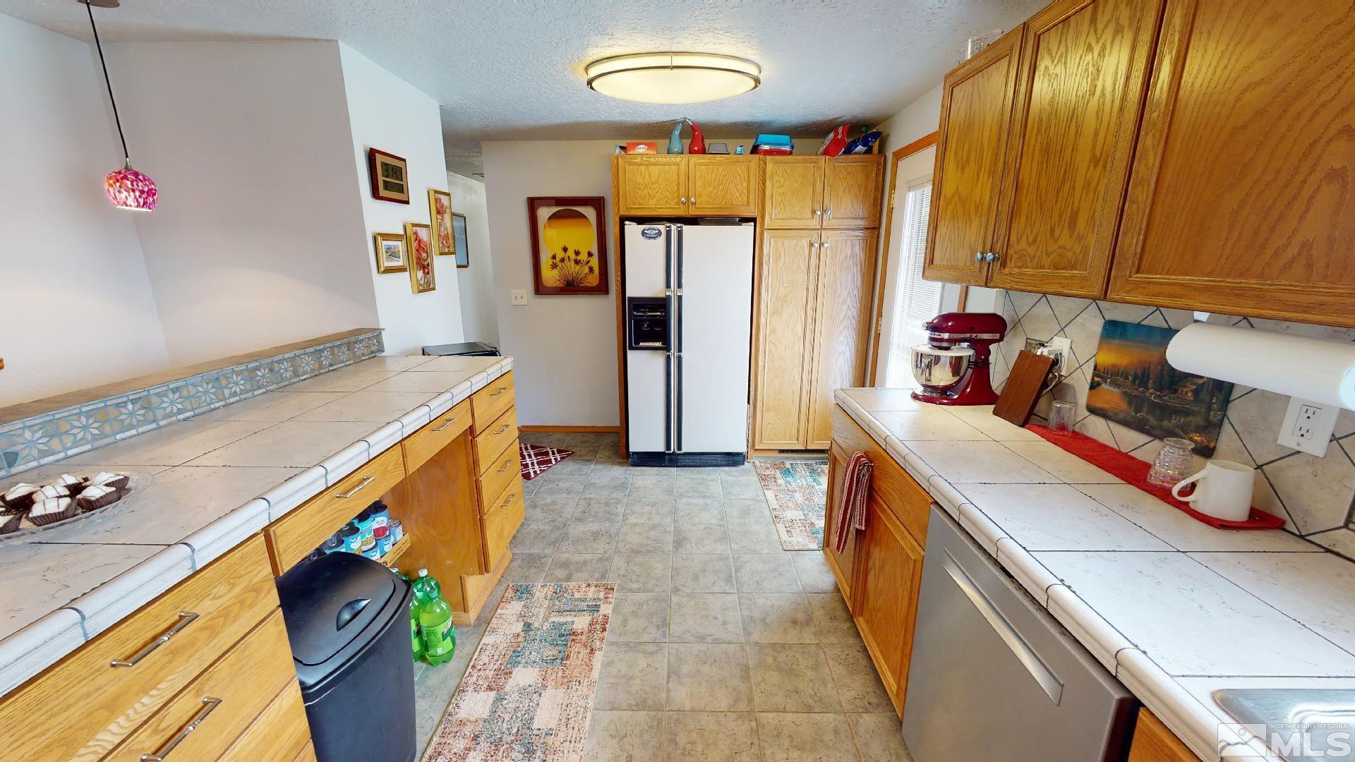 150 Reeves Road Property Photo 18