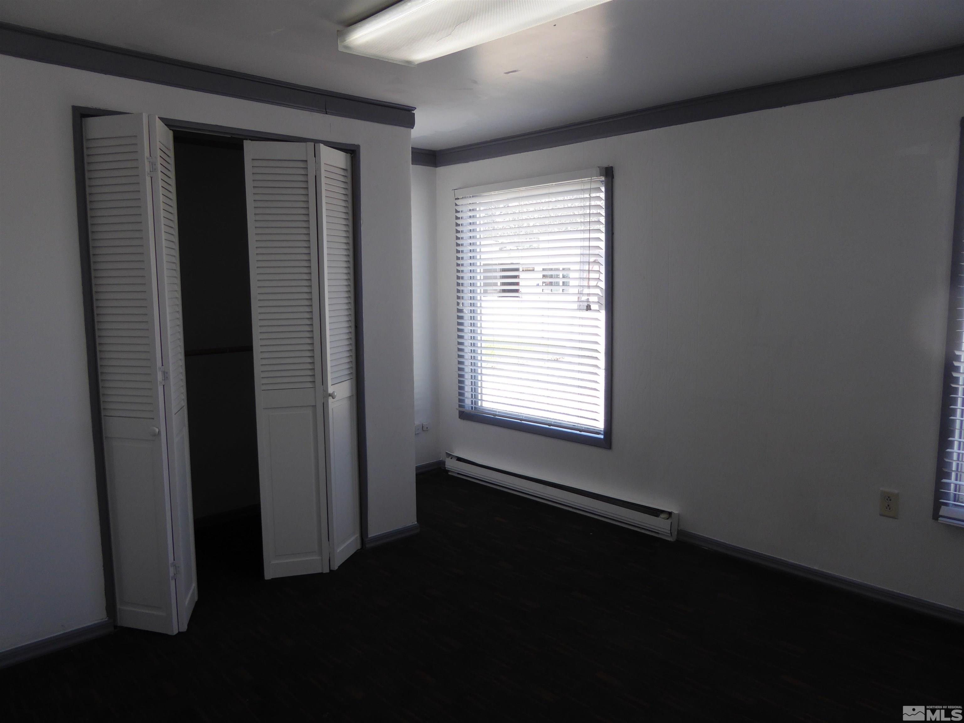 842 E Aultman Street Property Photo 6