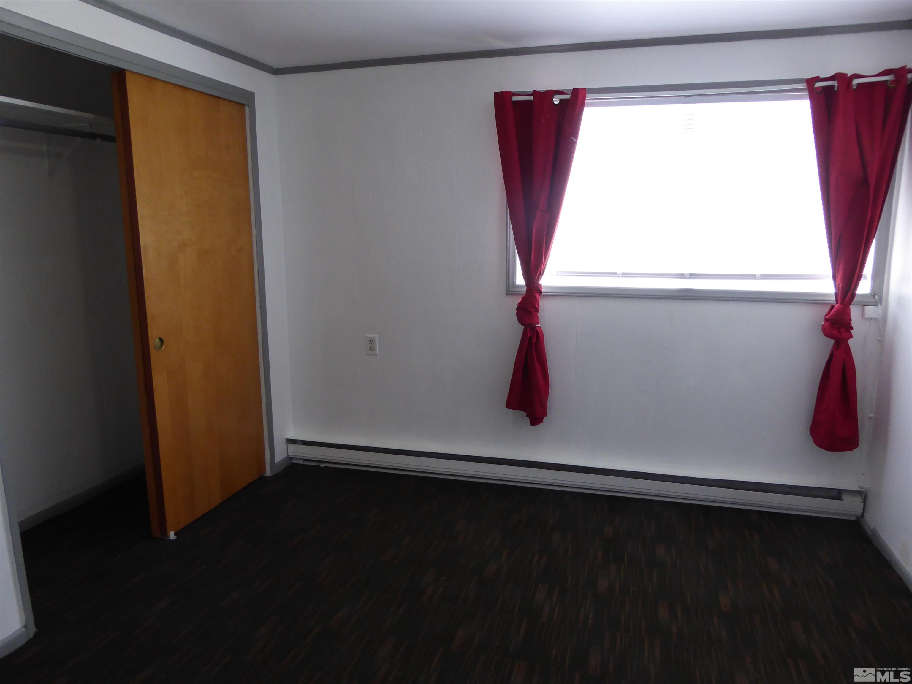 842 E Aultman Street Property Photo 7