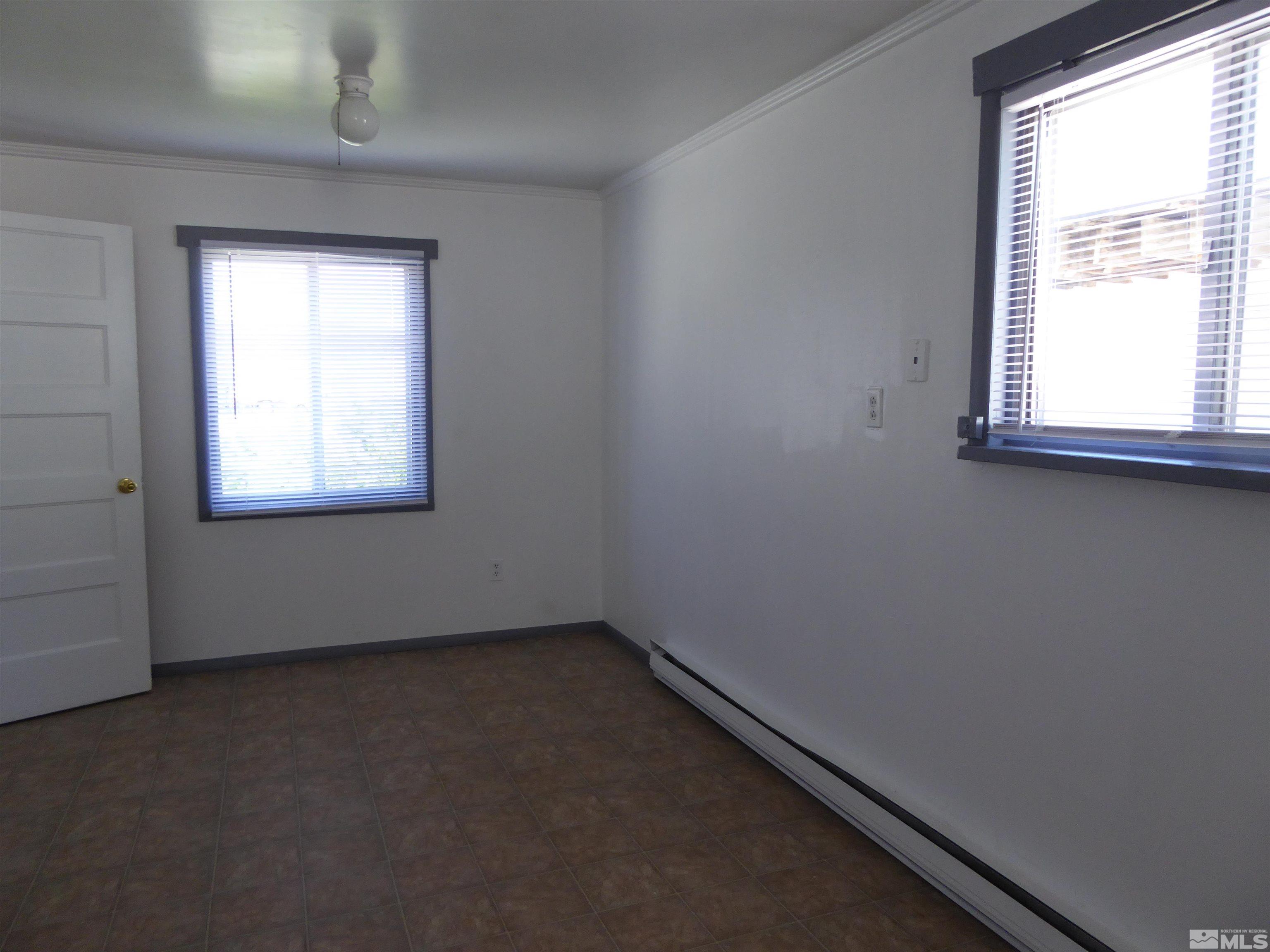 842 E Aultman Street Property Photo 10