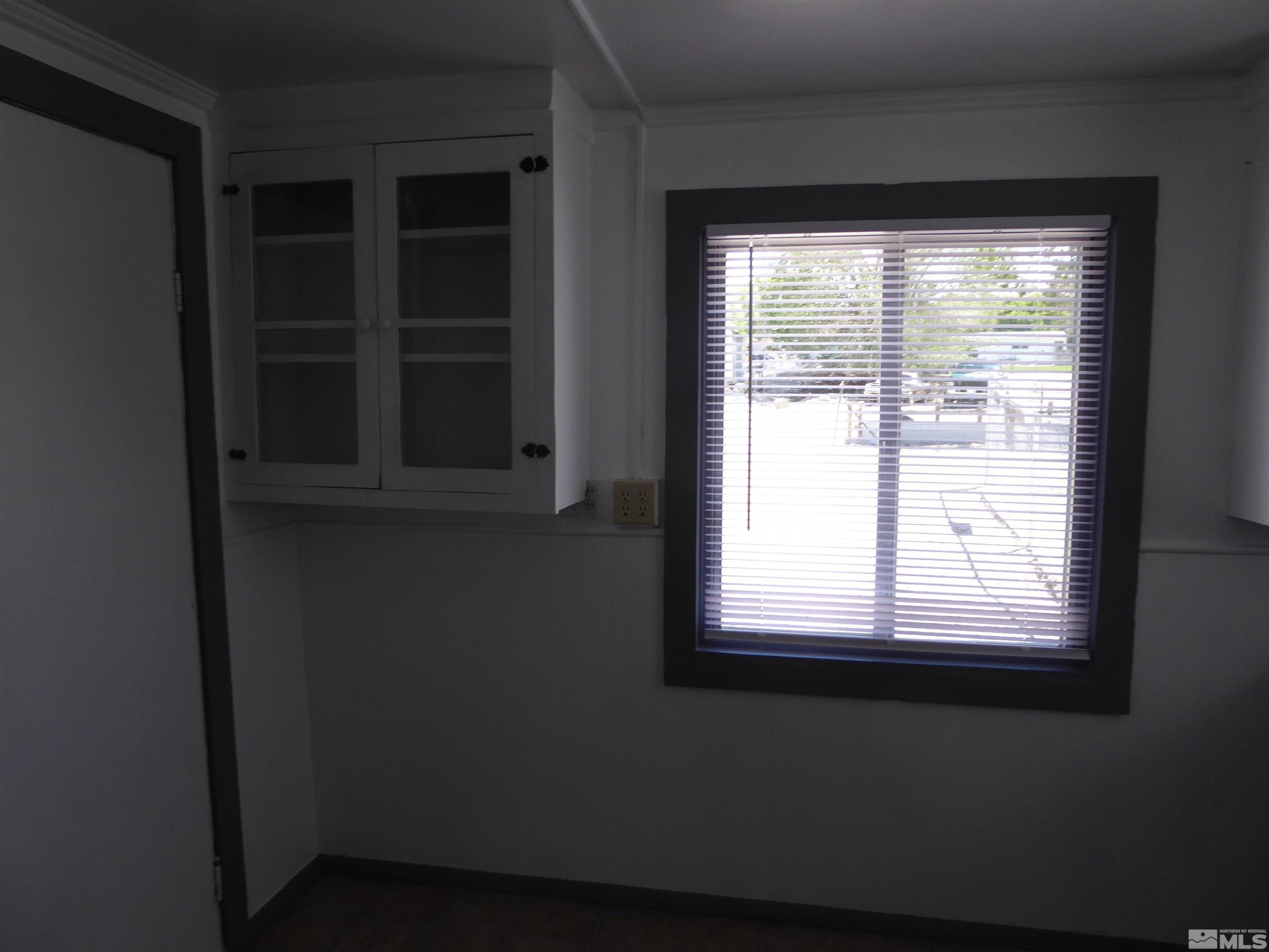 842 E Aultman Street Property Photo 14