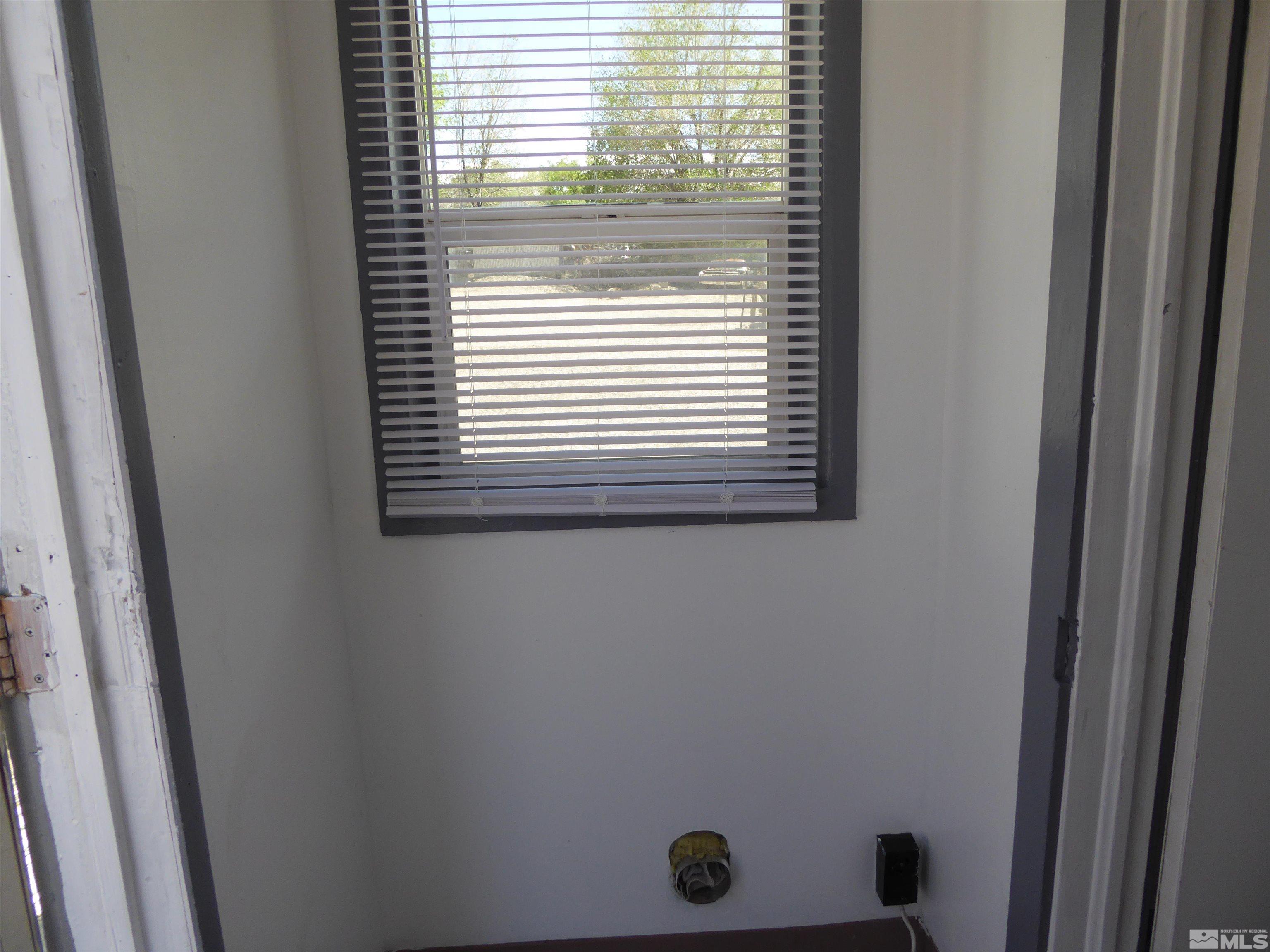 842 E Aultman Street Property Photo 16