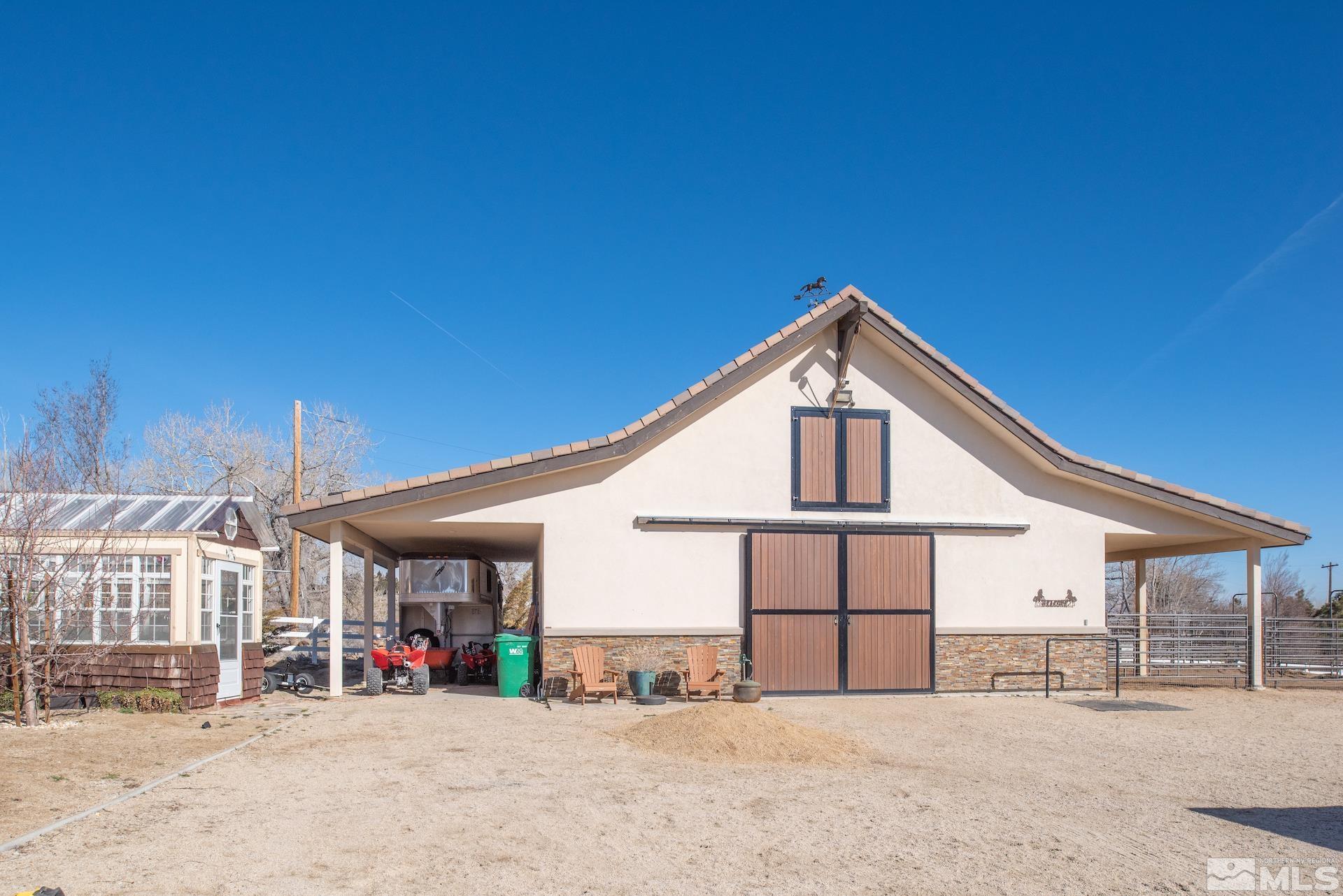 6090 Rock Creek Ct Property Photo 6