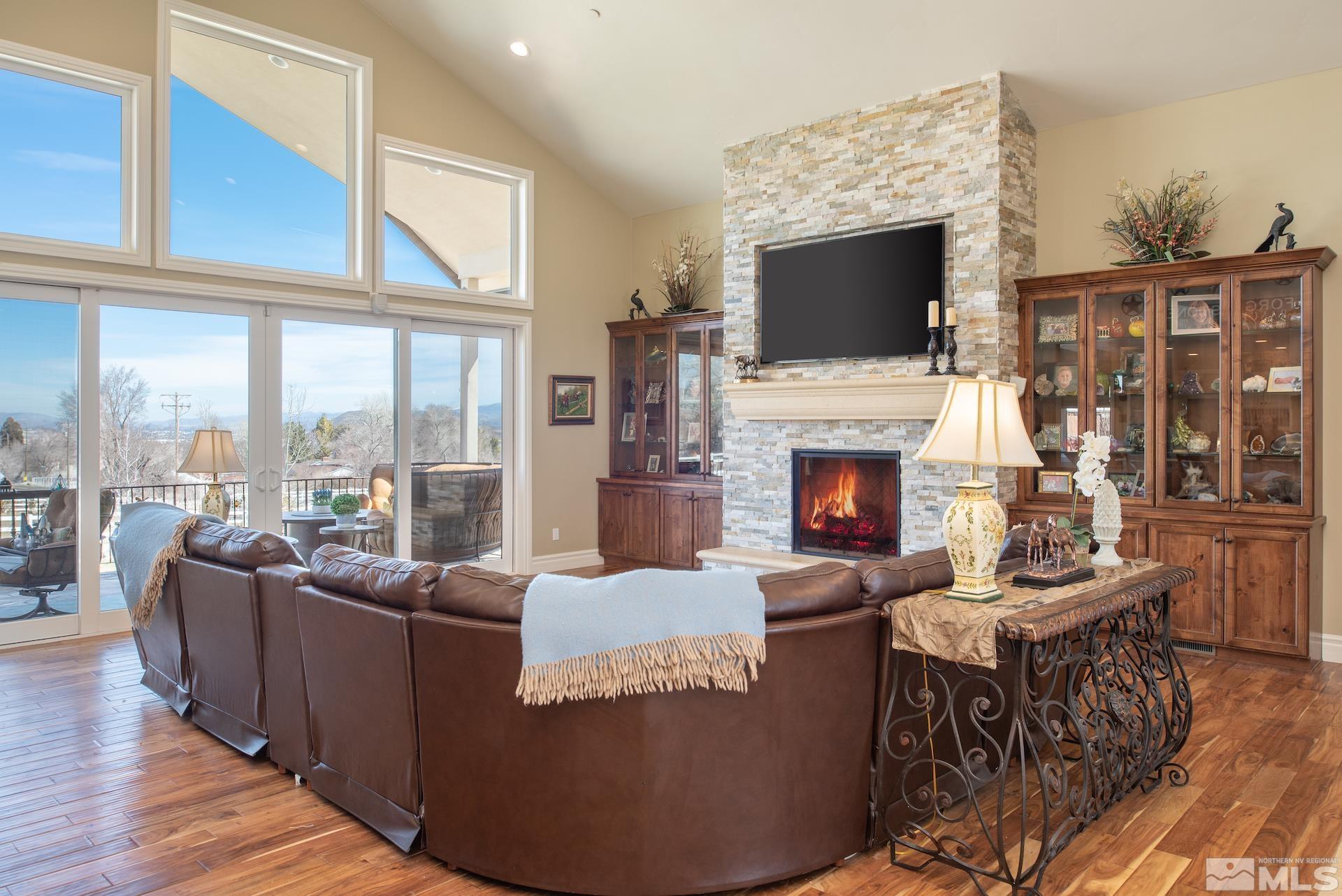 6090 Rock Creek Ct Property Photo 13