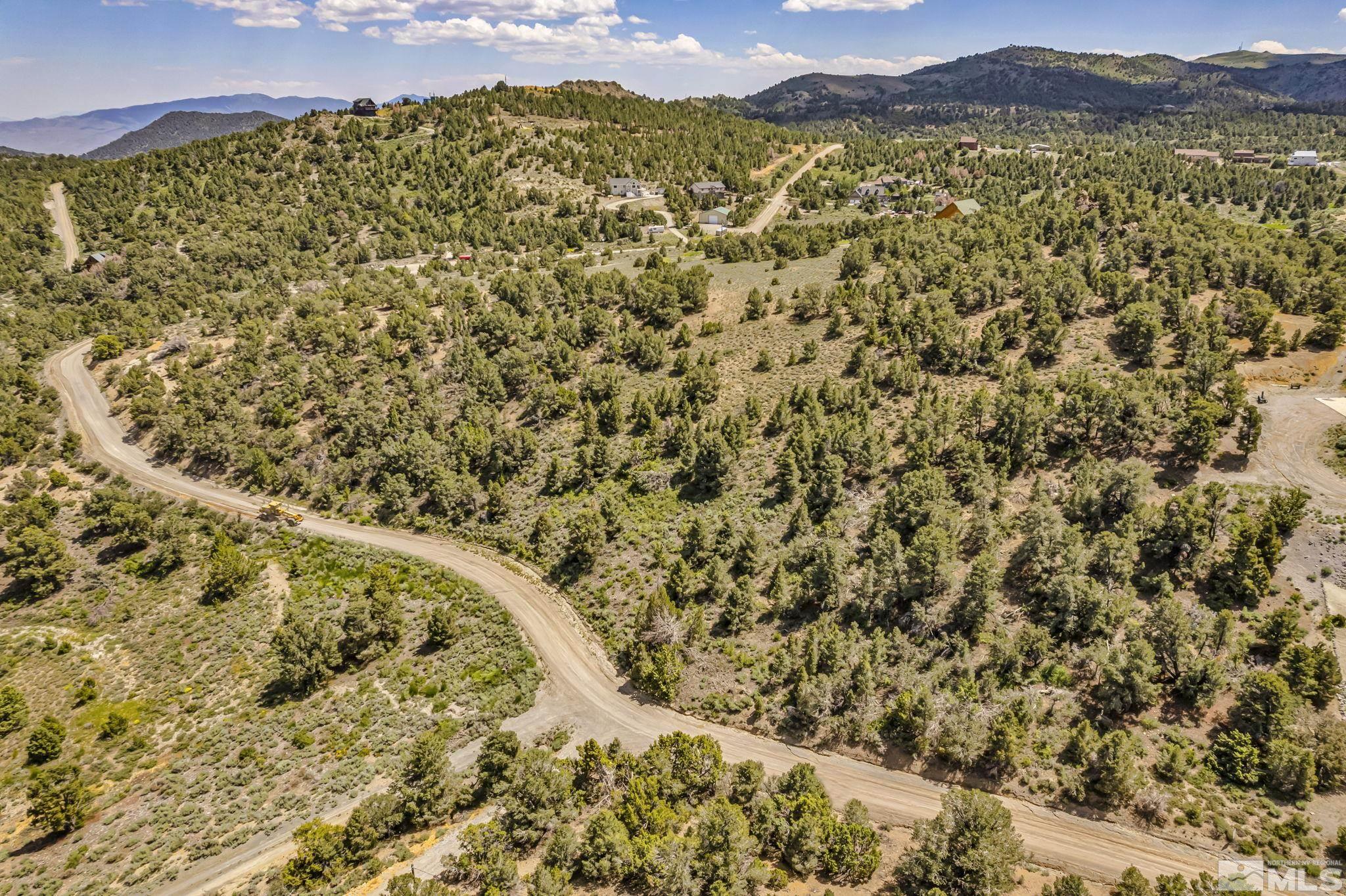 21499 Crestview Road Property Photo 8