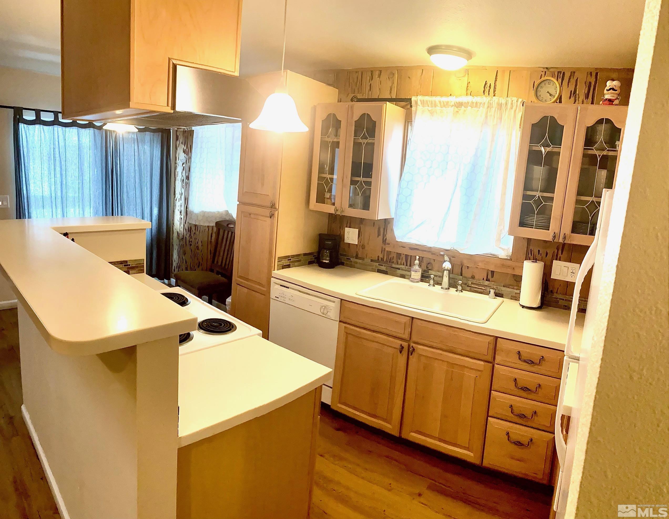 758 Milky Way Ct Property Photo 3