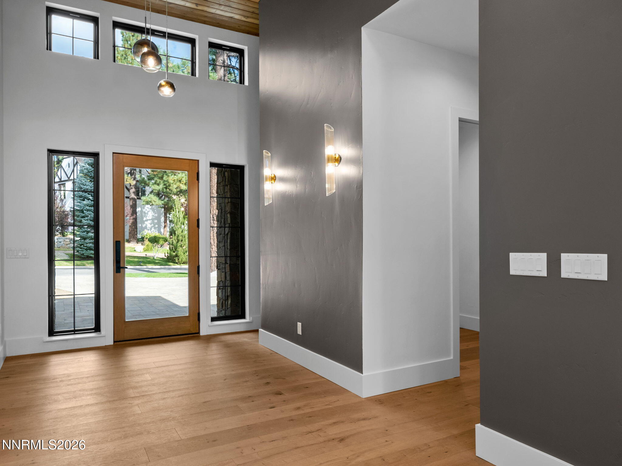 5320 Nestle Court Property Photo 4