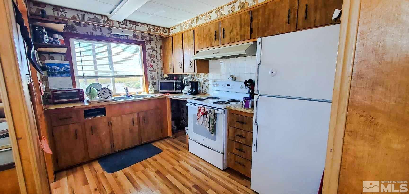 4250 Zion Property Photo 10
