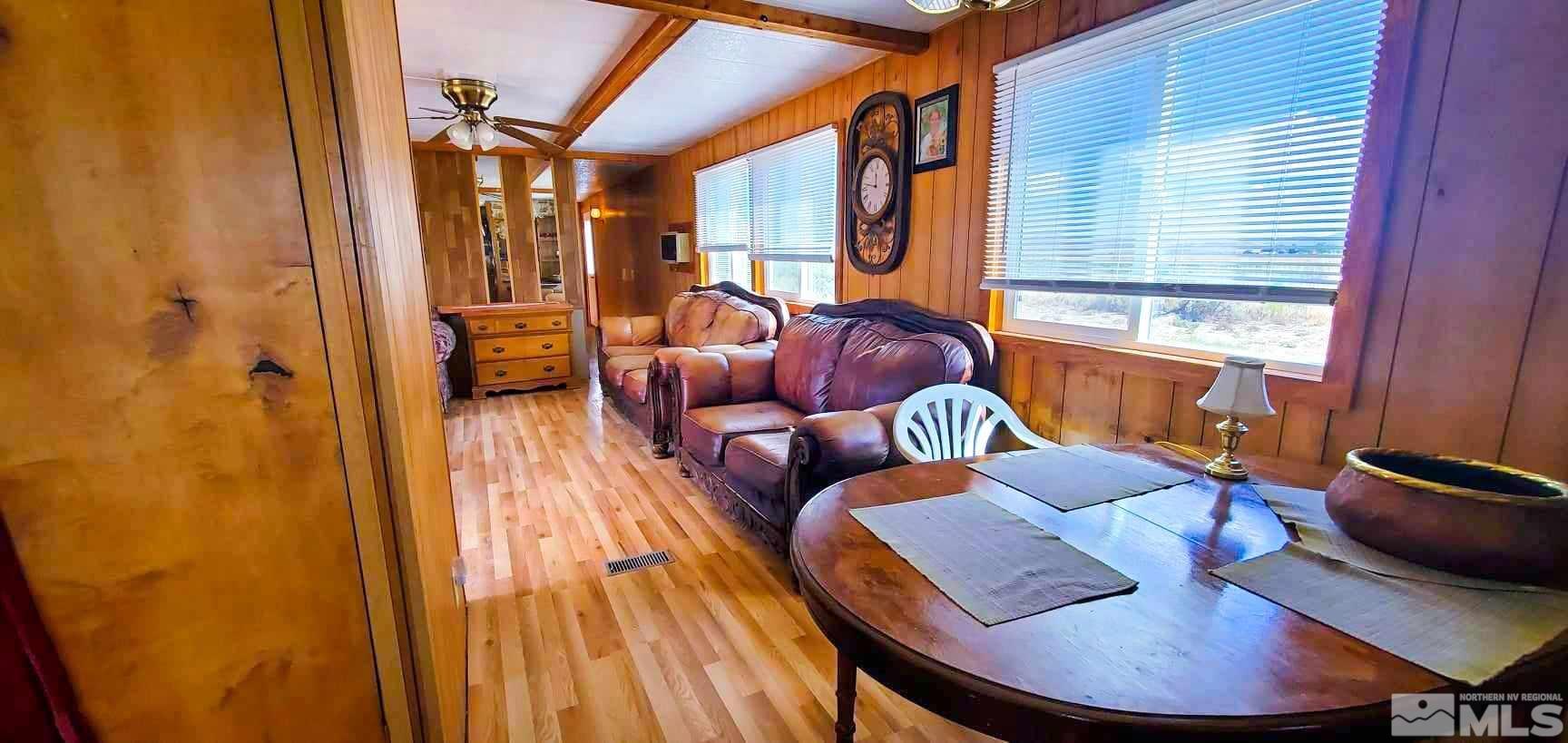 4250 Zion Property Photo 15
