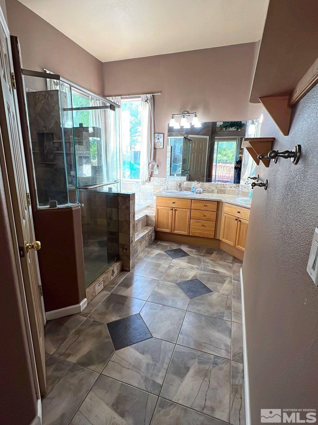 3340 Sansol Ct Property Photo 9