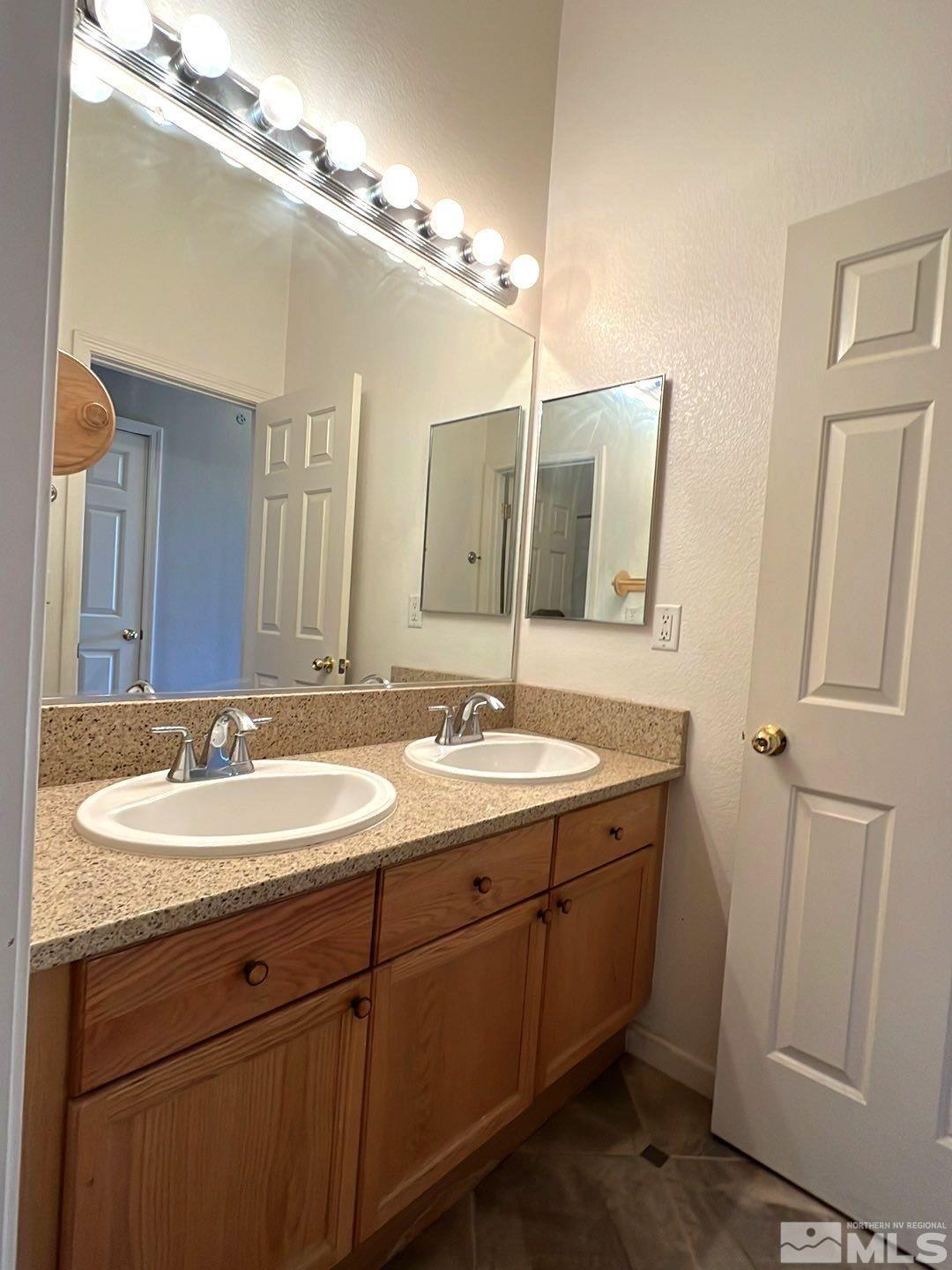 3340 Sansol Ct Property Photo 17