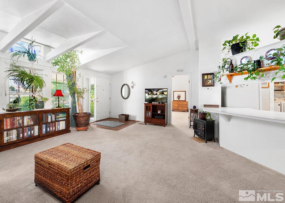 2148 Camellia Property Photo 4