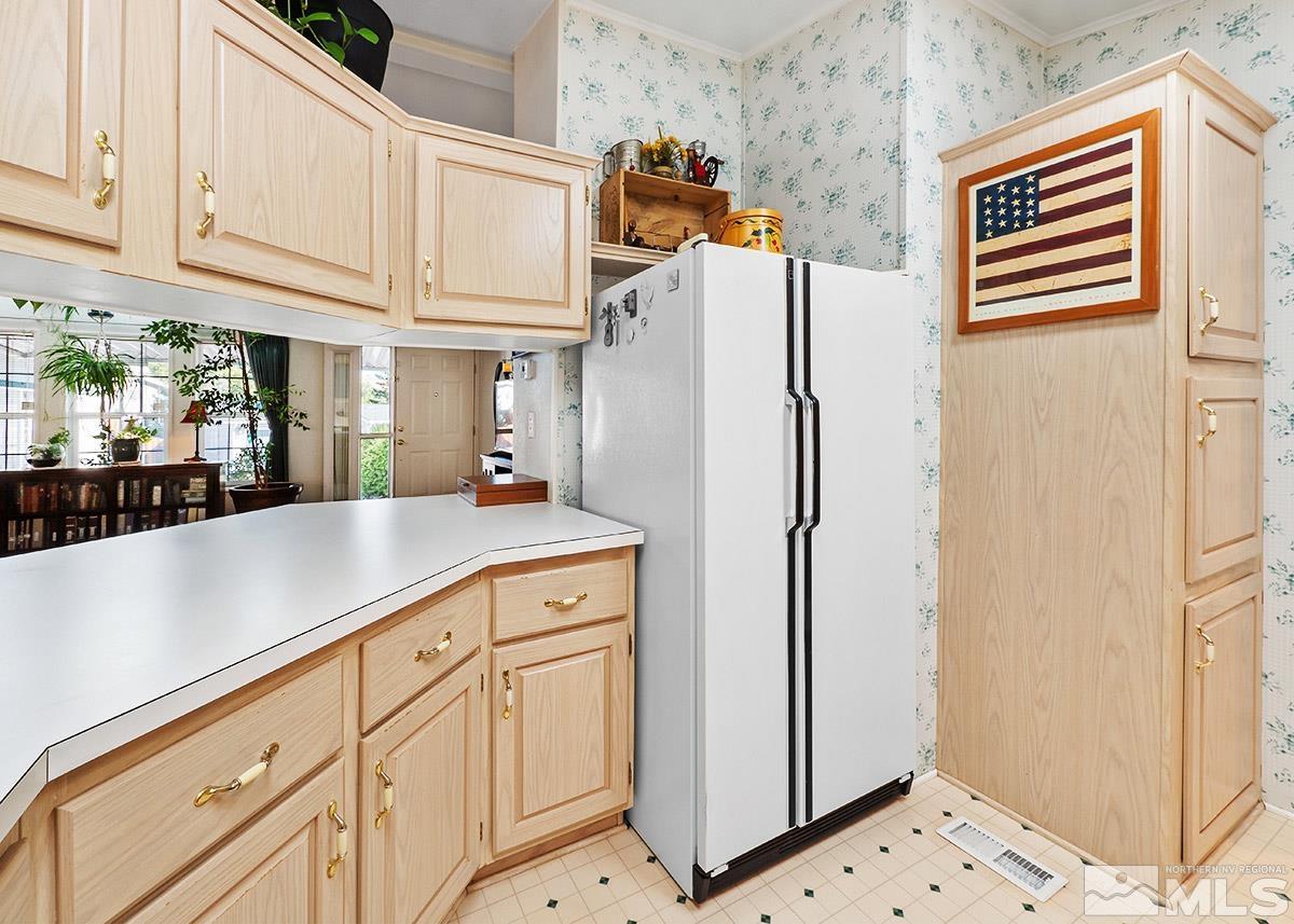 2148 Camellia Property Photo 6