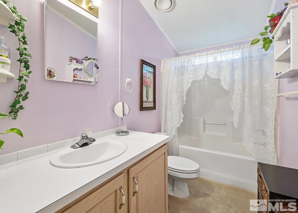 2148 Camellia Property Photo 13