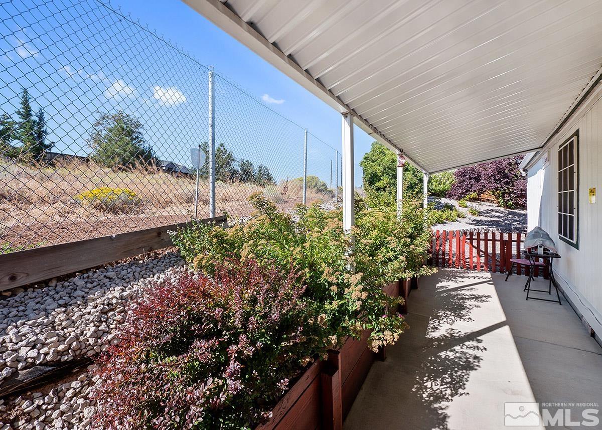 2148 Camellia Property Photo 14