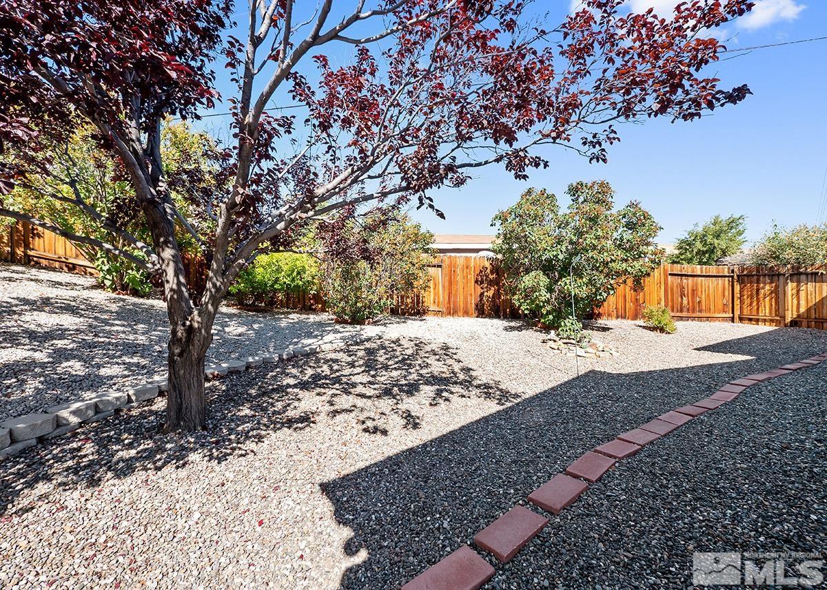 2148 Camellia Property Photo 16