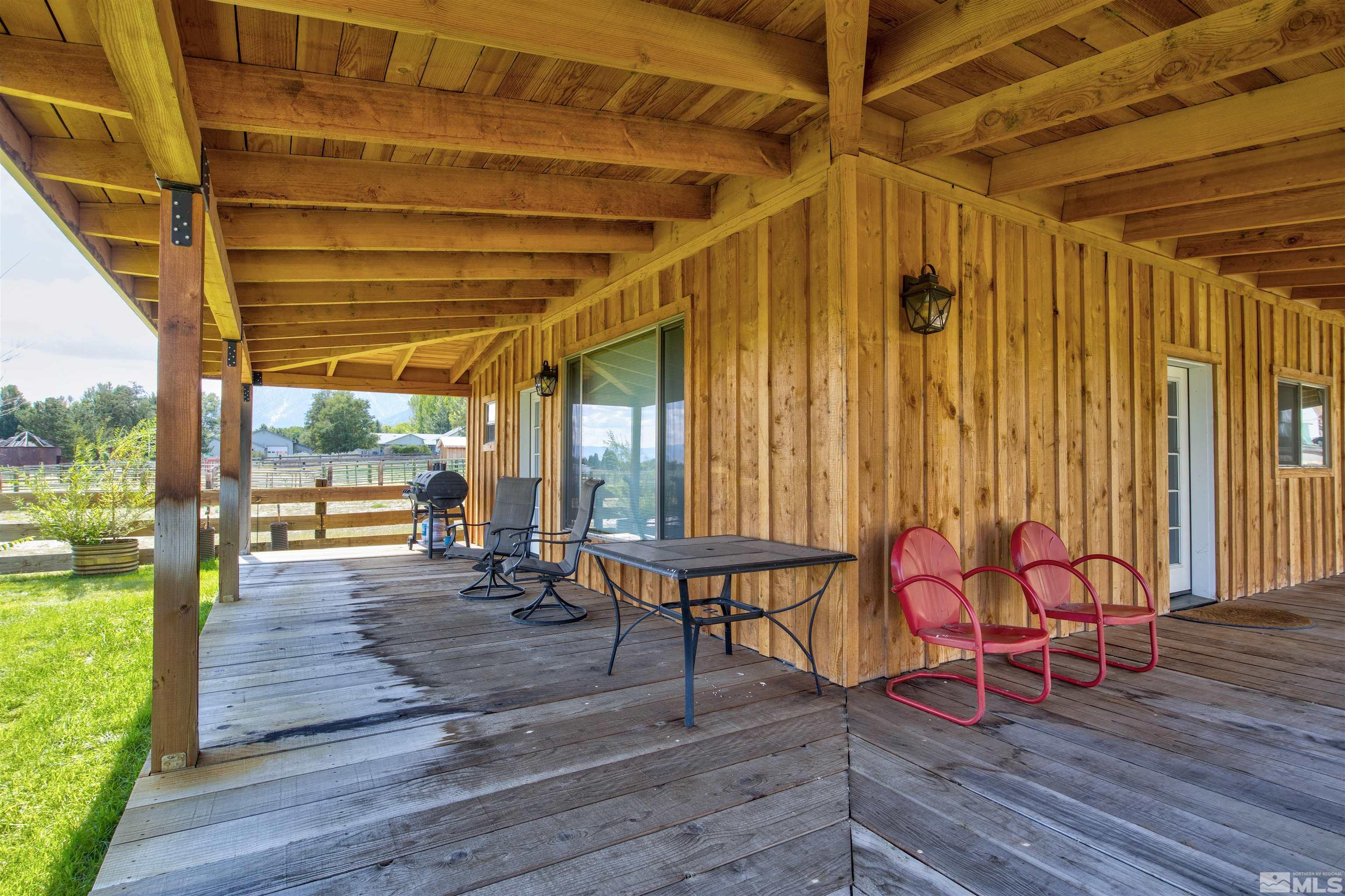 1461 Foothill Road Property Photo 24