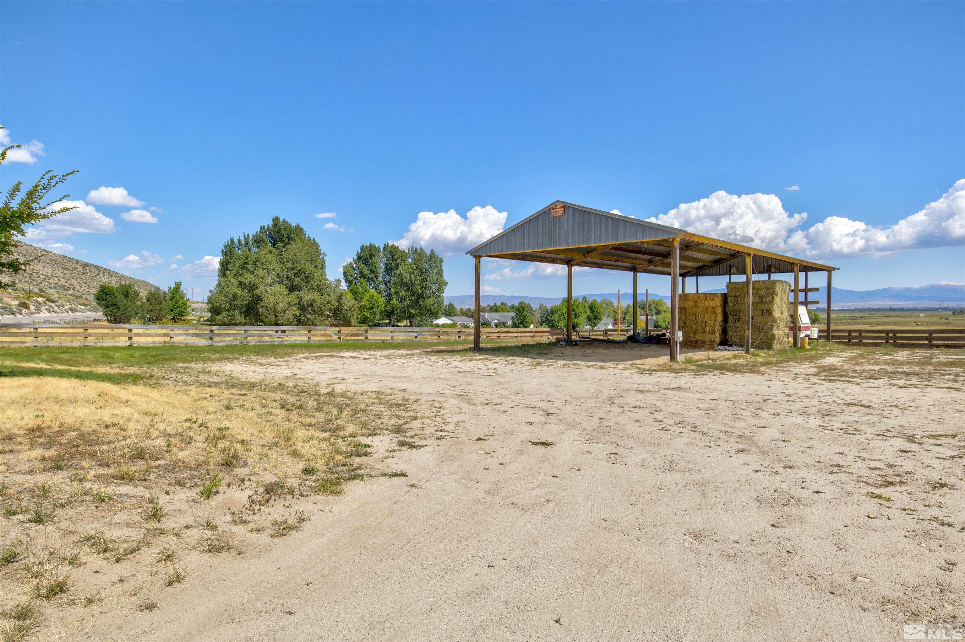 1461 Foothill Road Property Photo 31