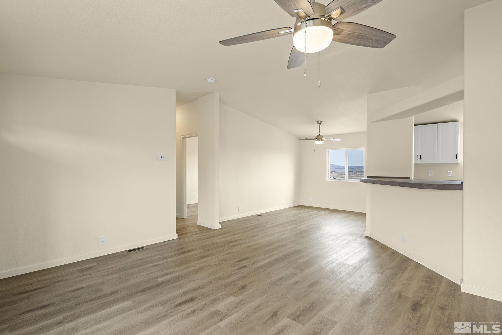 5650 Peek Avenue Property Photo 3
